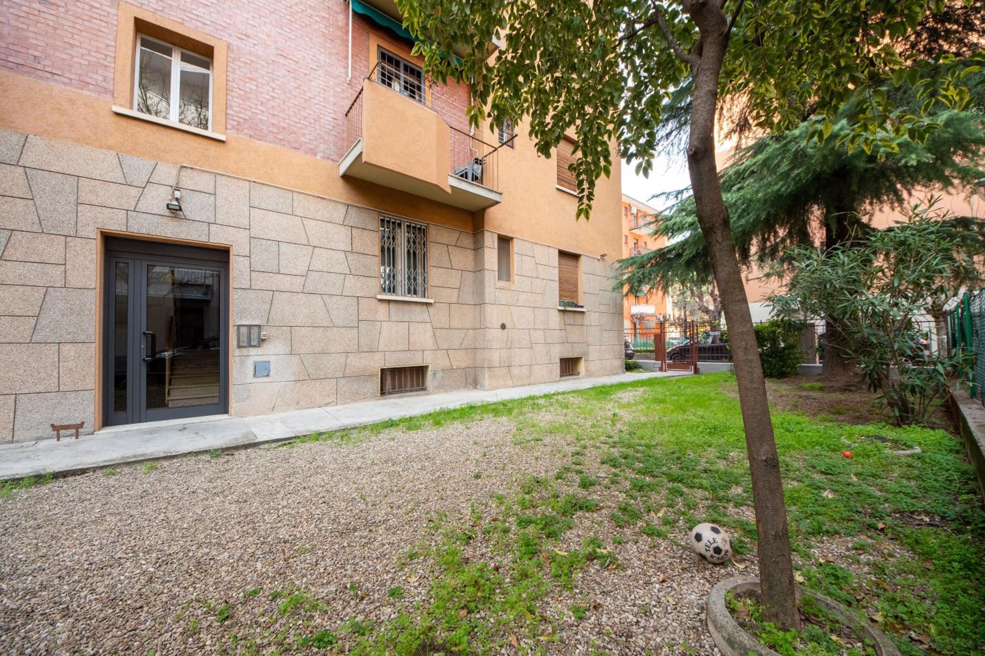Appartamento Housmart Previati 3 Bologna