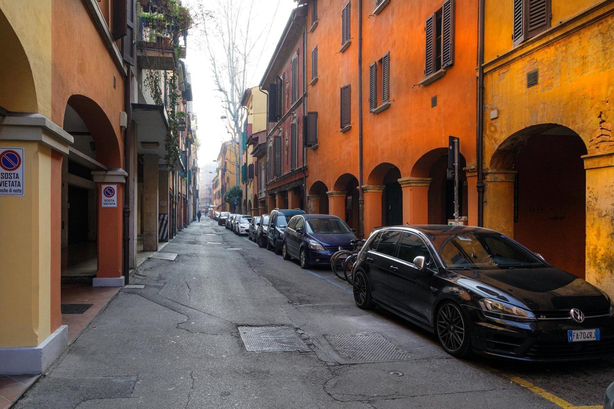 Saint Charles * Bologna