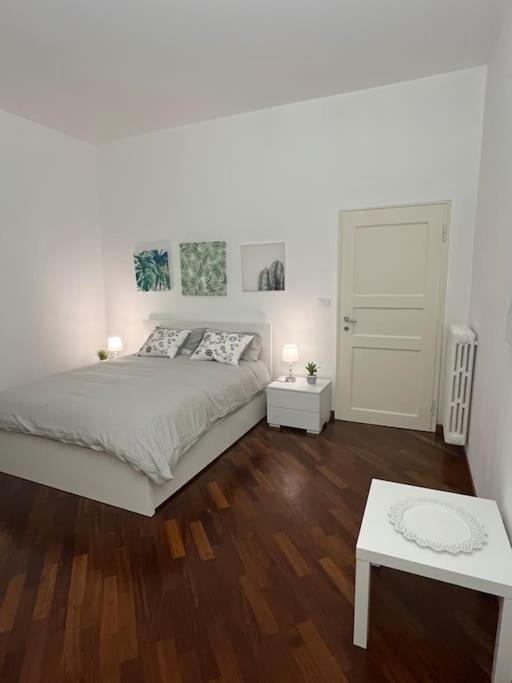 A Casa Di Giulia Porta Sanfelice Appartamento