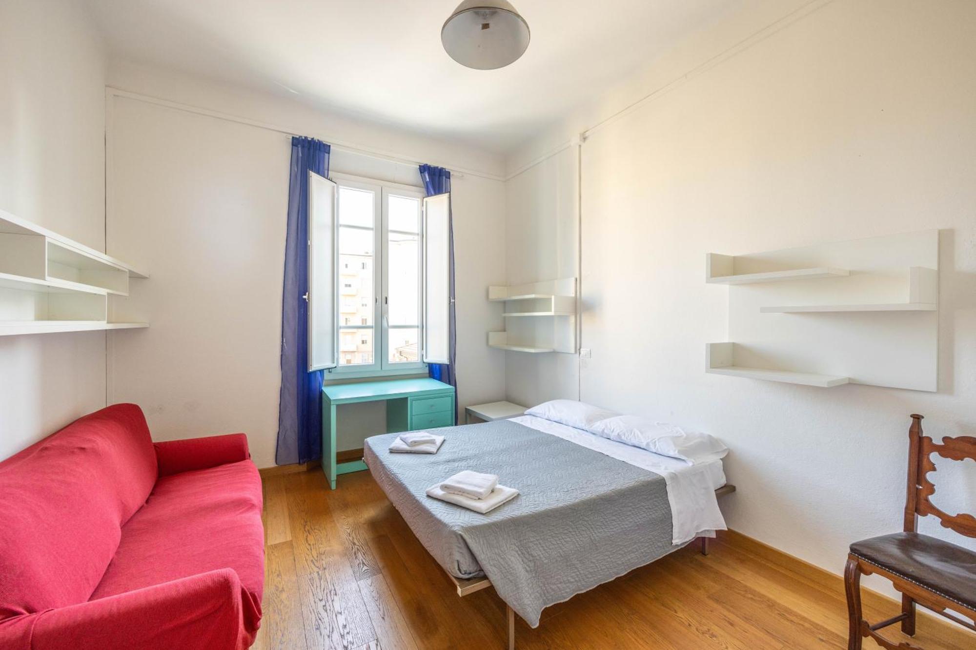 Albertoni Holidays, By Short Holidays Apartment *