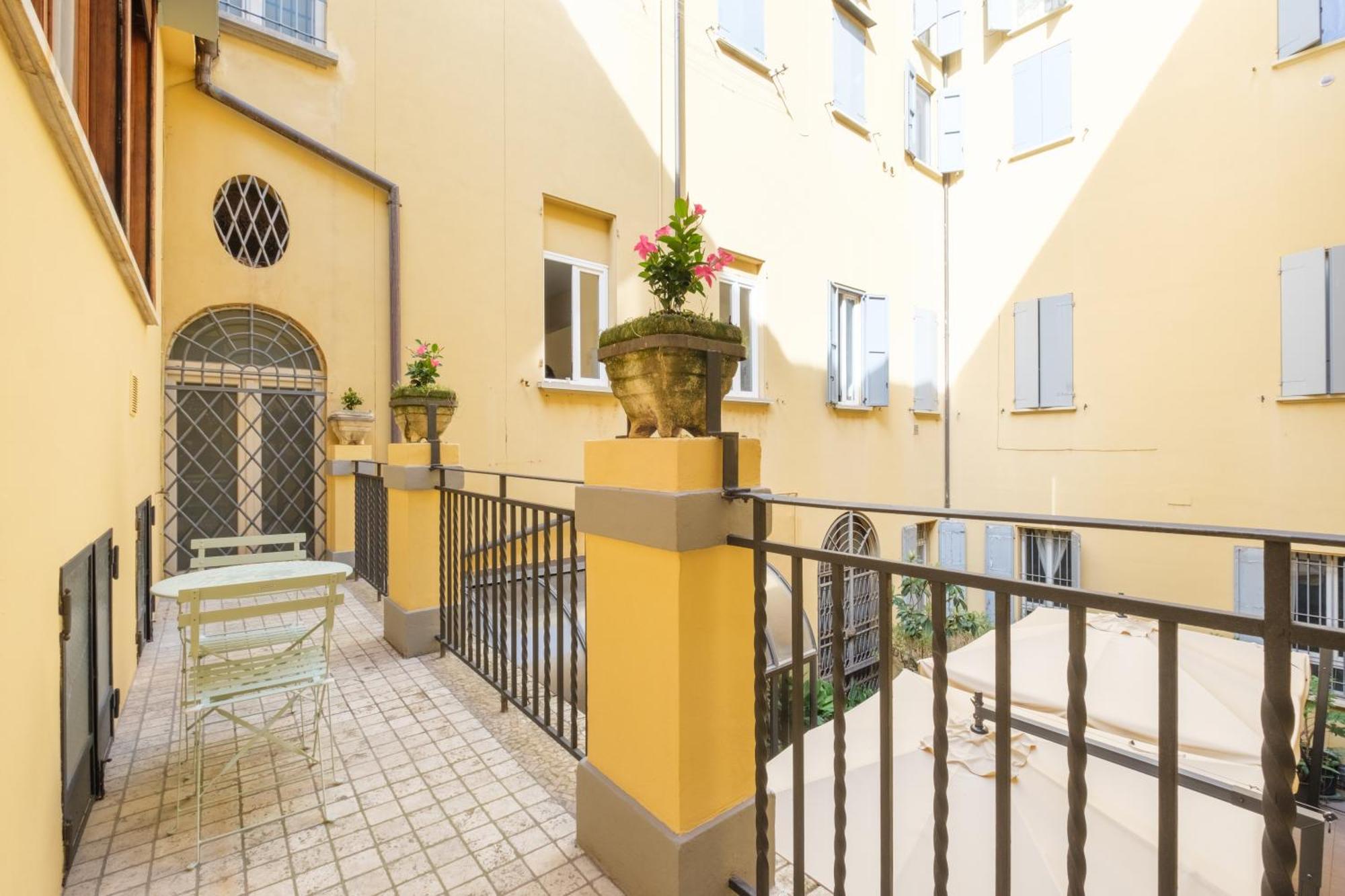 Nazario Sauro 19 By Apartment *