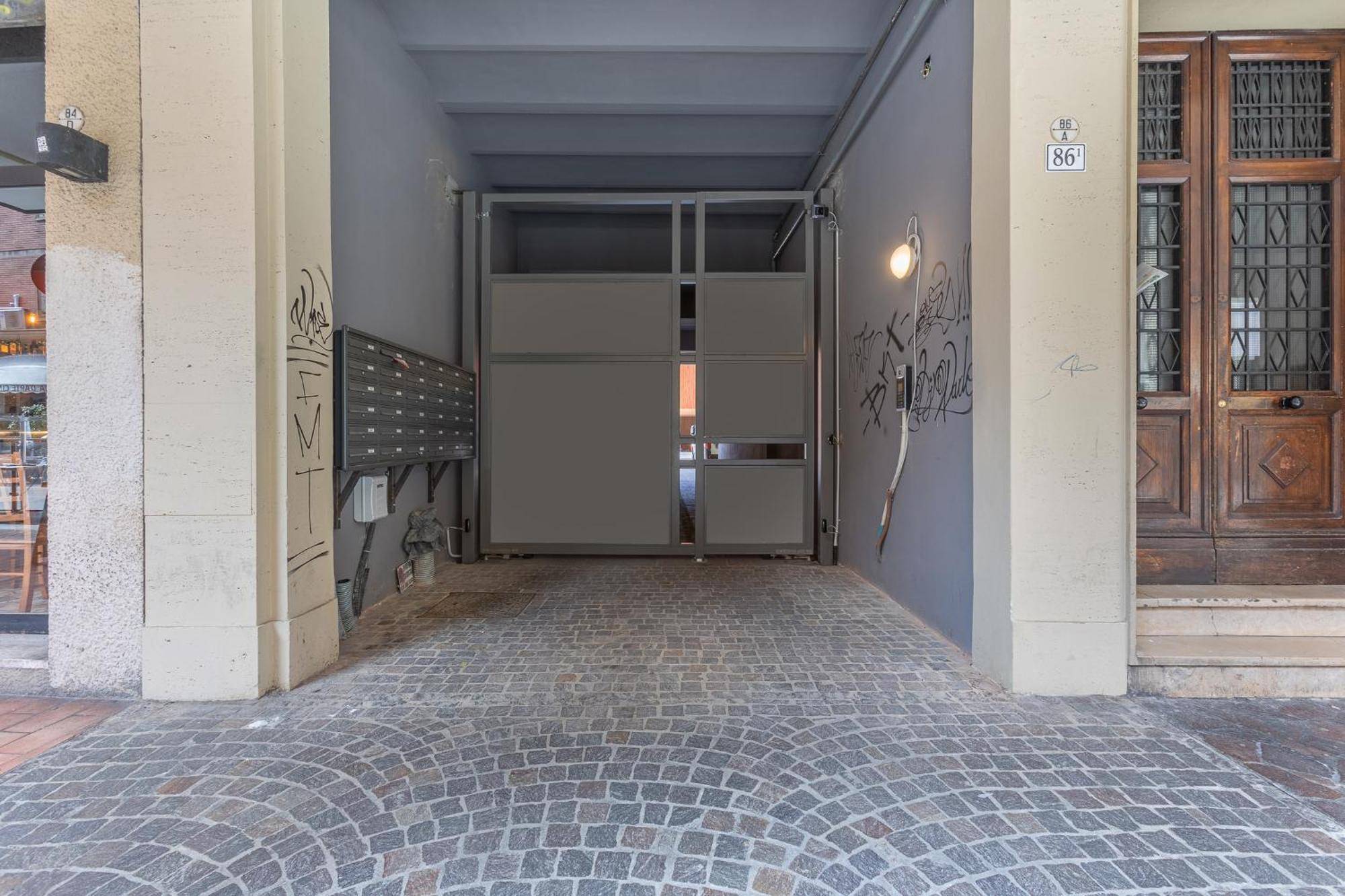 Appartement Academy Of Fine Arts -modern Apt. With Balcony!