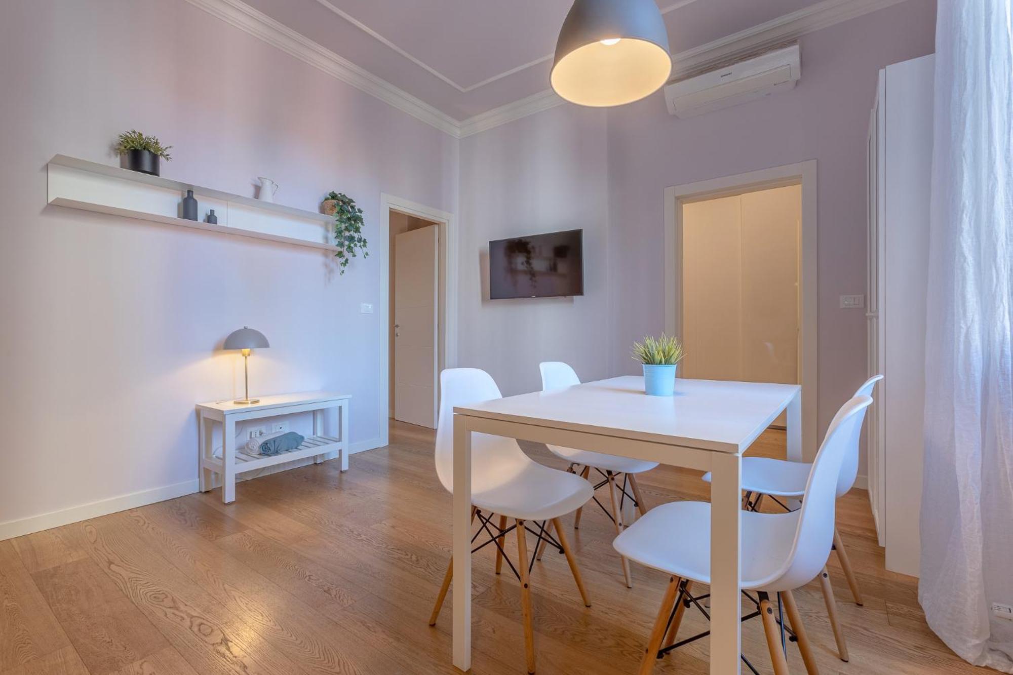 Apartment Bolo