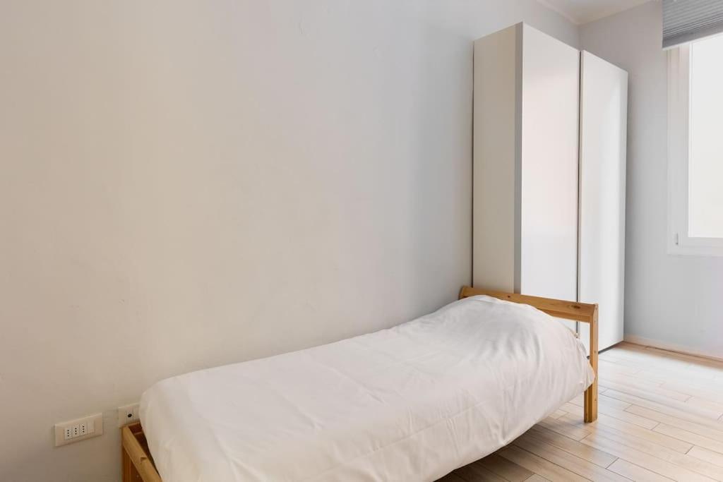 All'ombra Delle Due Torri Family Apartamento *