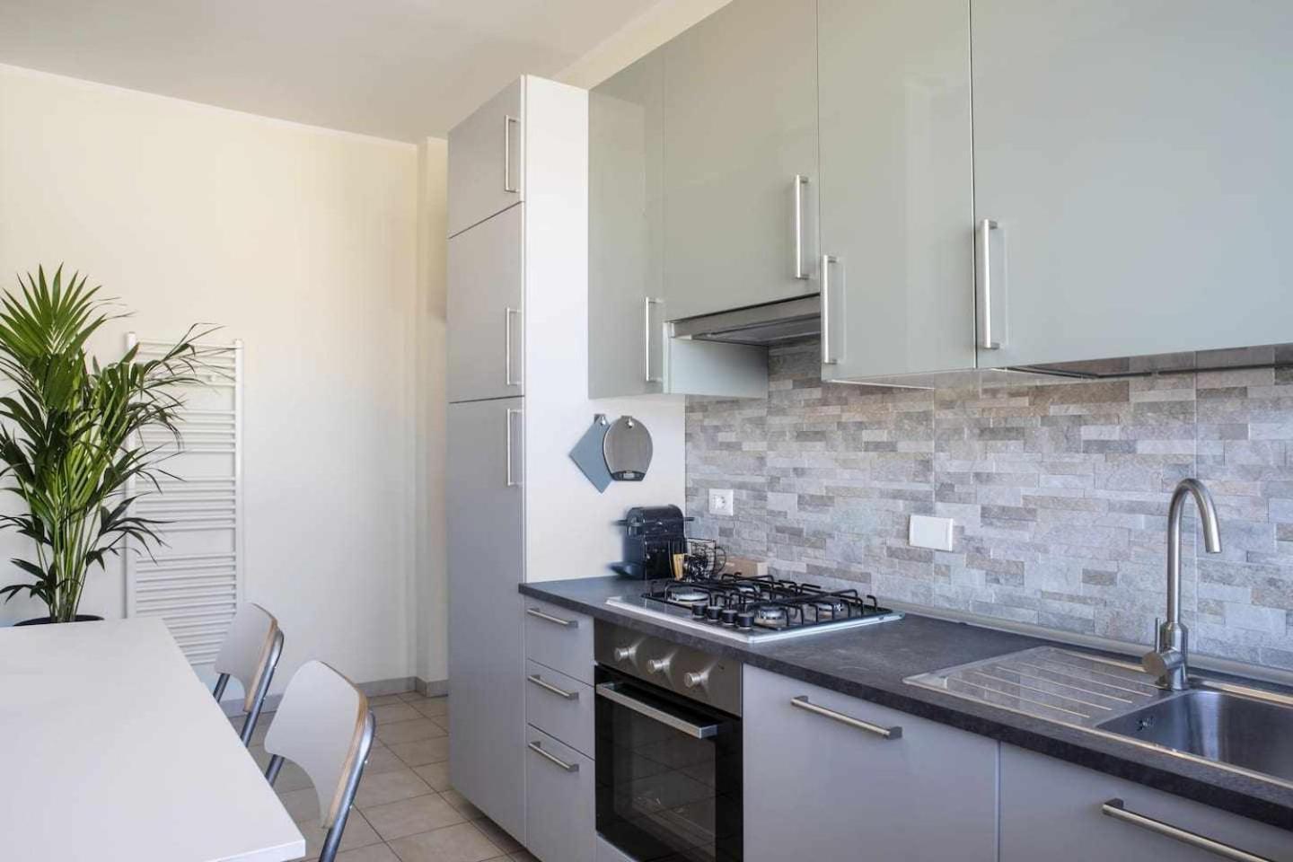 La Montagnola Park 200m Stazione Centrale Apartment