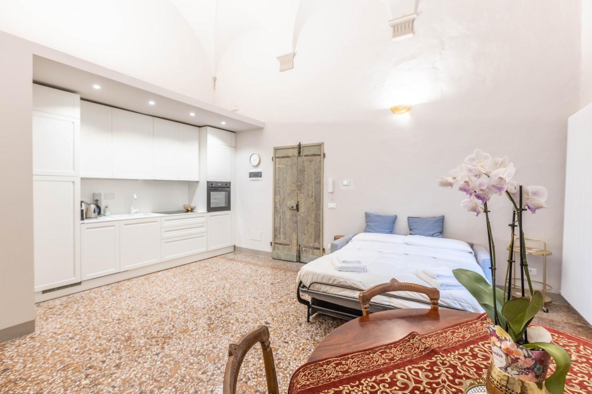 Caruso, By Short Holidays