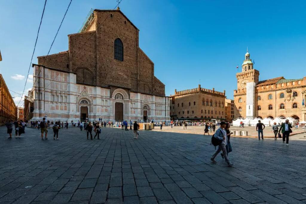 Loft - Comfort - 10m Piazza Maggiore Appartement