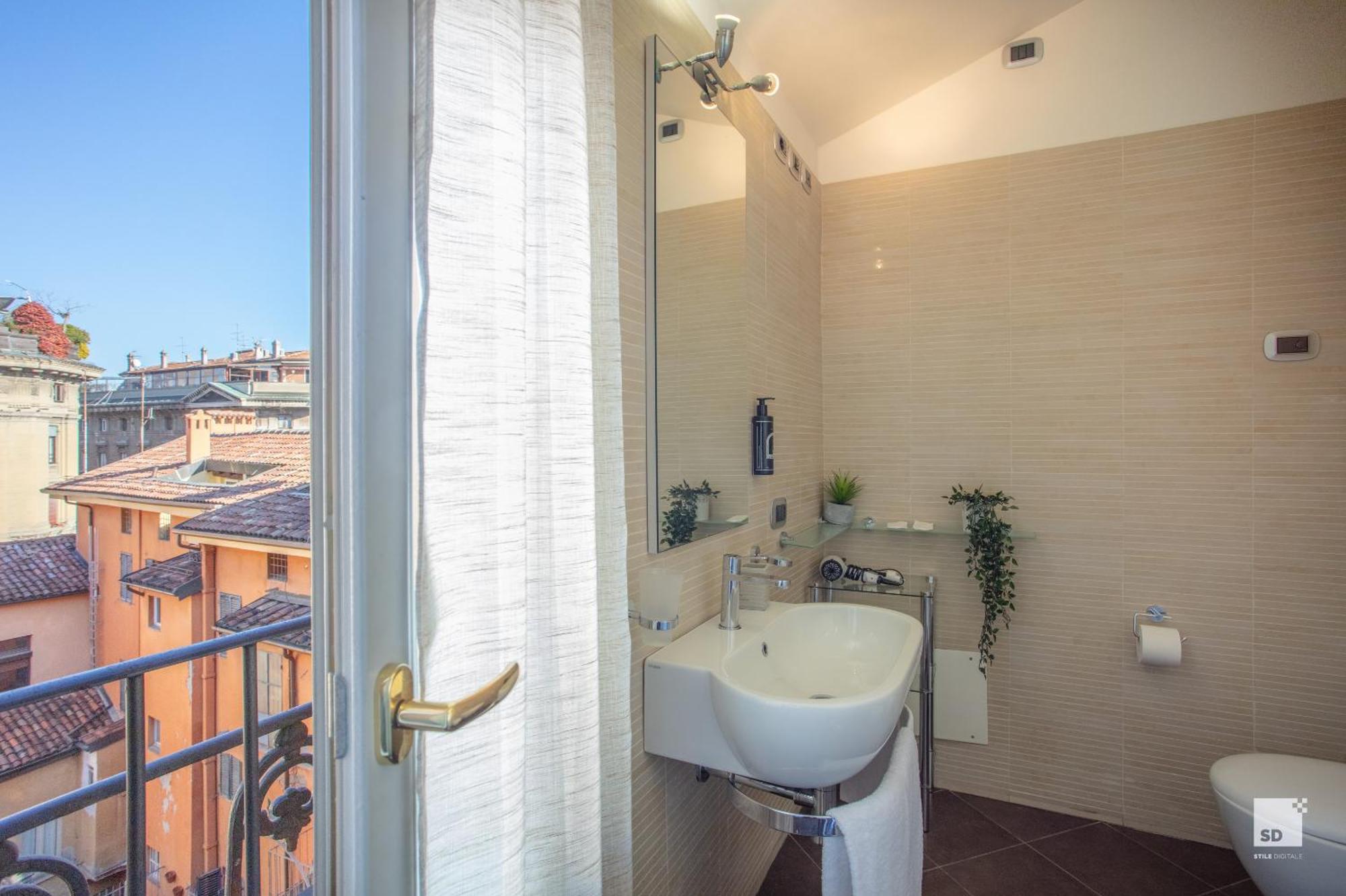 Urbanicooh San Petronio - Torre Asinelli View Apartment
