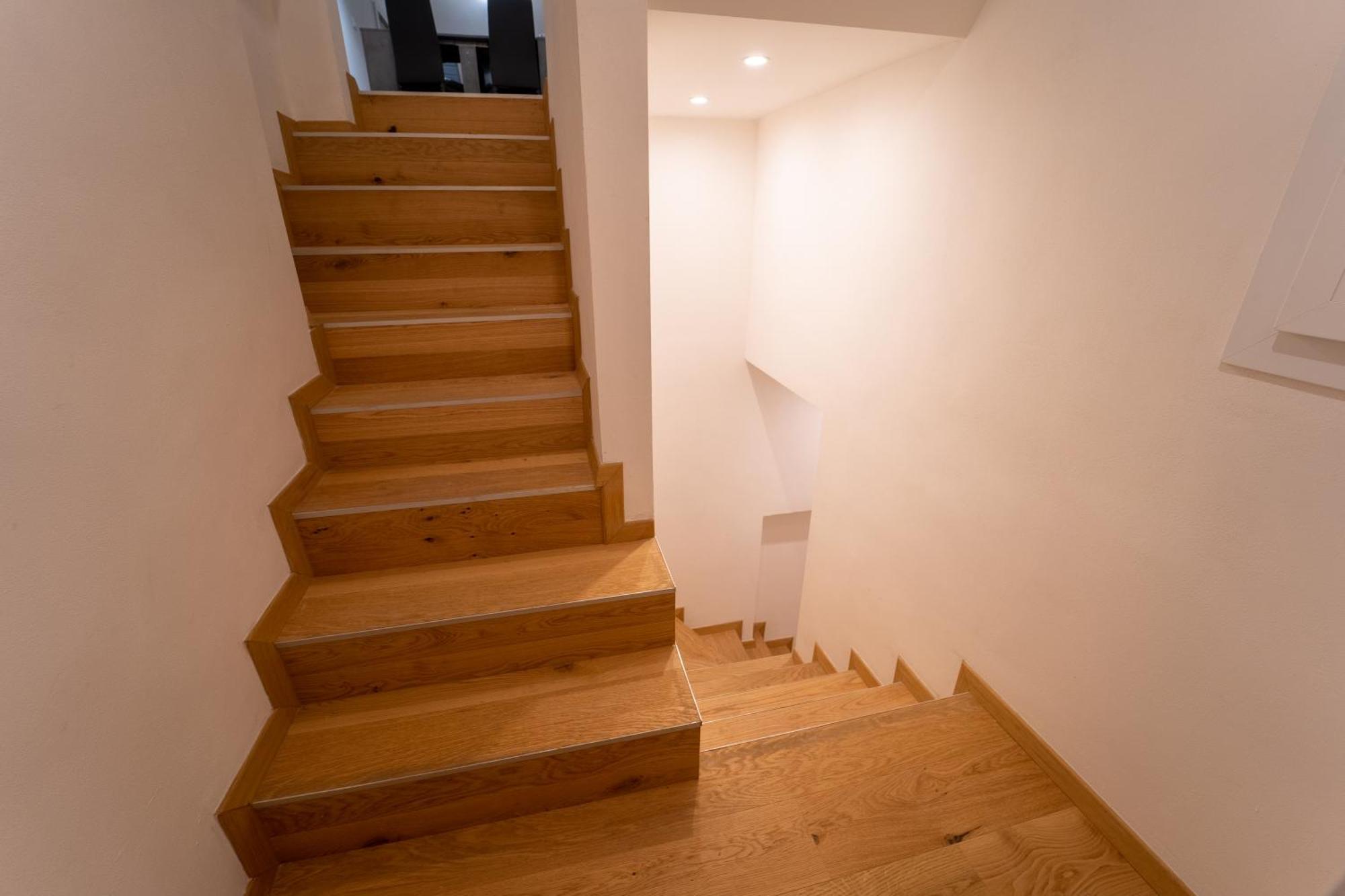 Realkasa Santo Stefano 46 Apartamento *