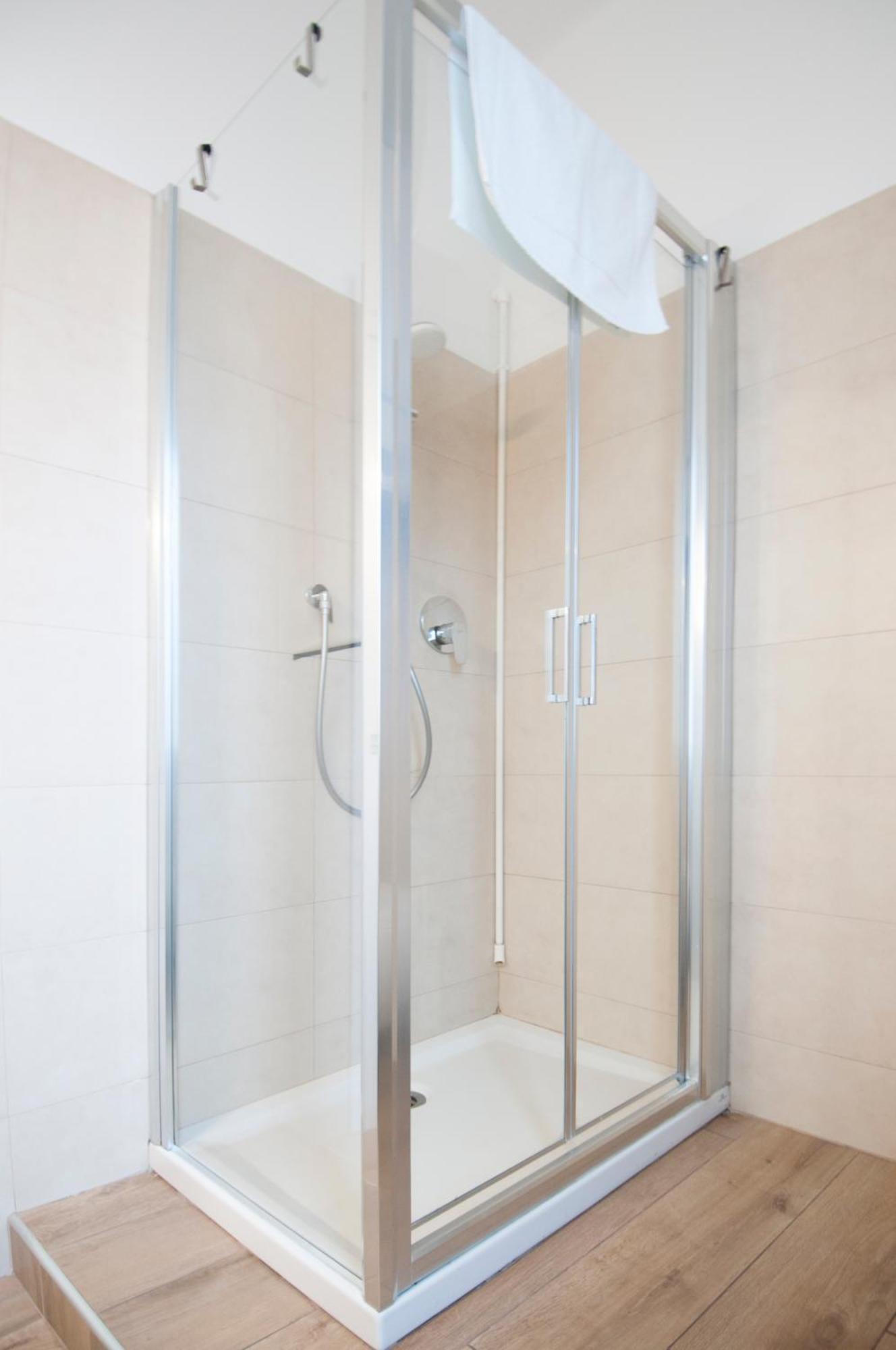 Apartamento Blanco - Ambrogiohost Bolonia