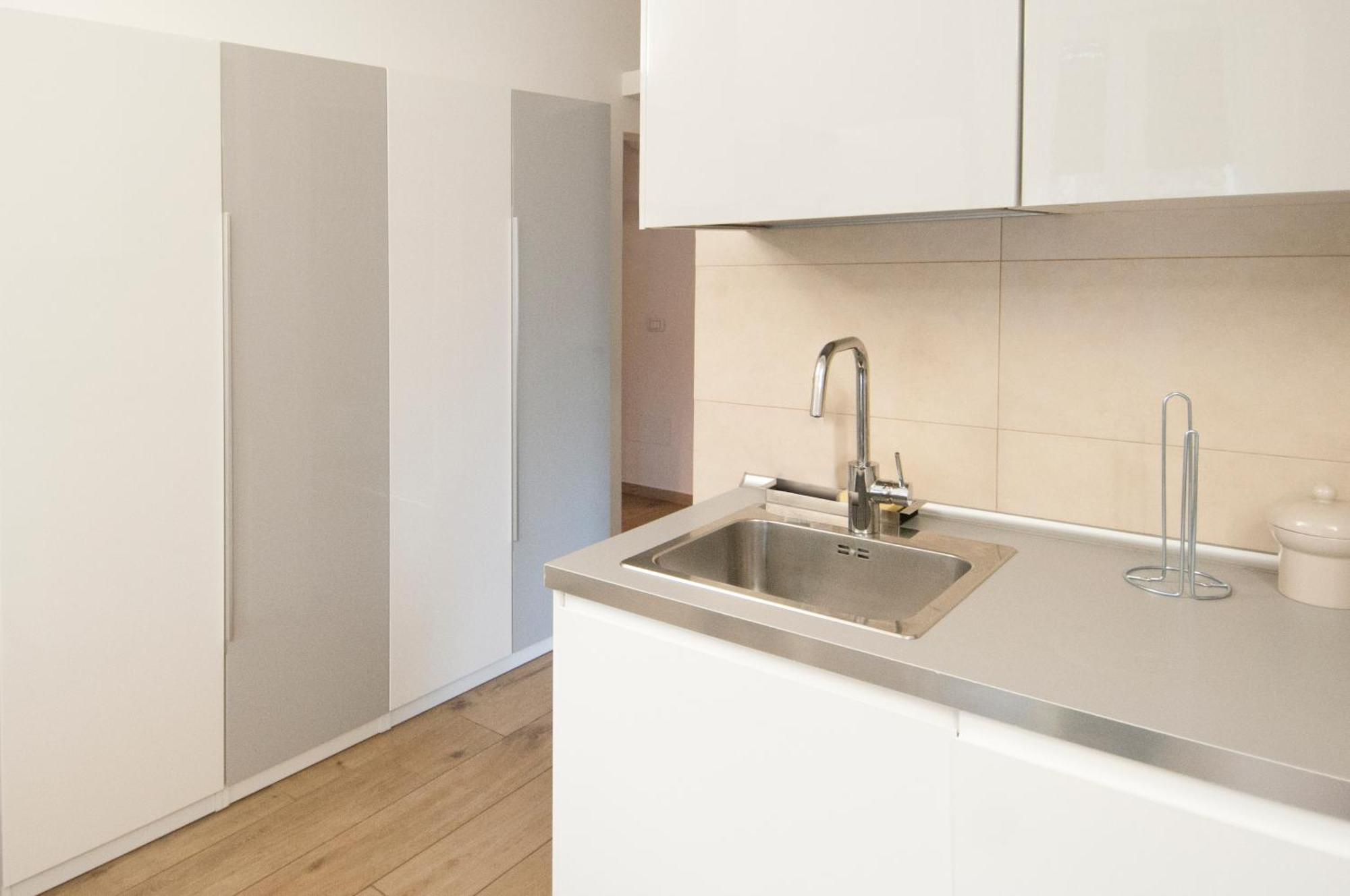 Blanco - Ambrogiohost Apartamento Bolonia