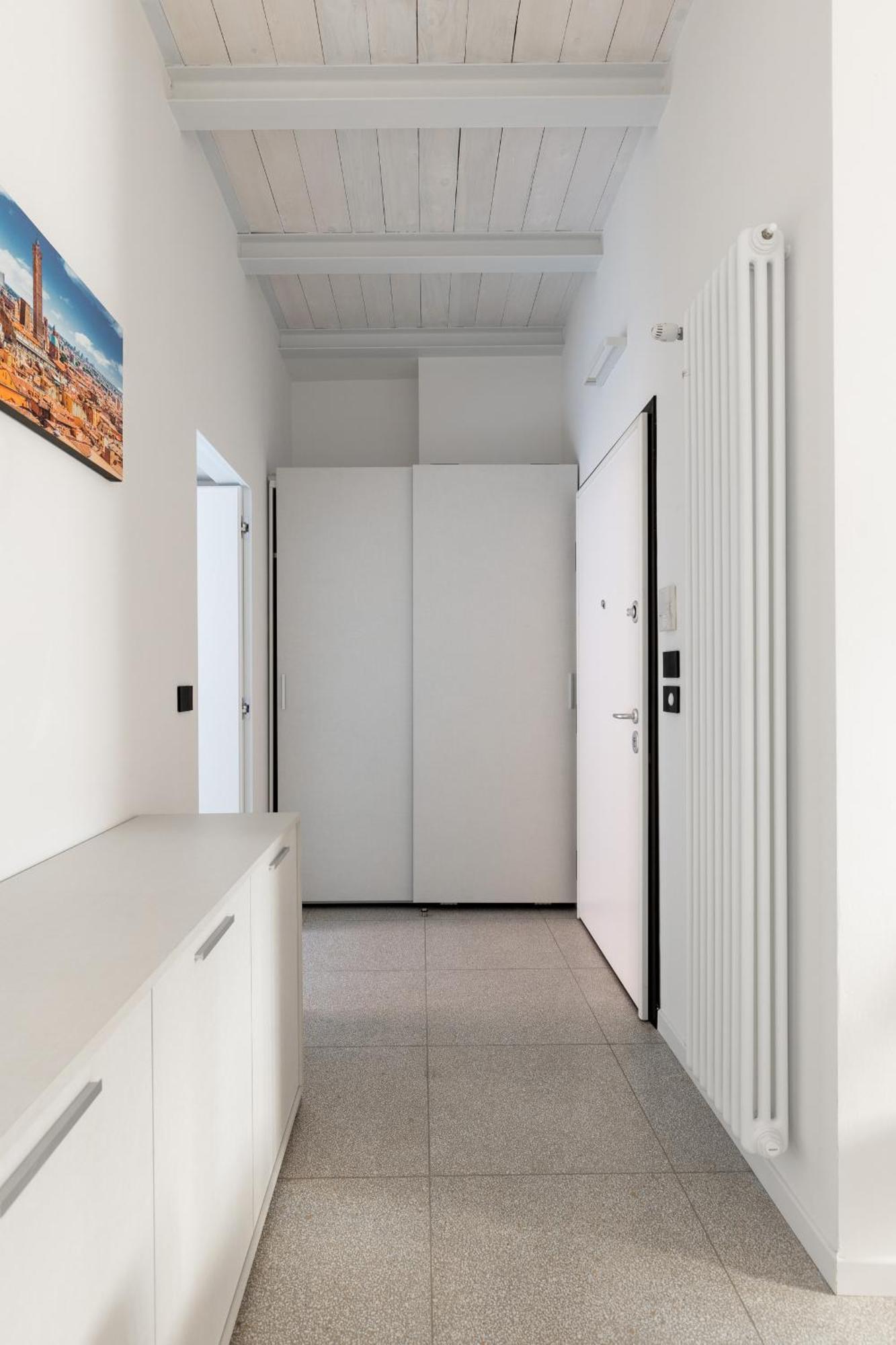 Apartment Capo Di Lucca White By Wonderful Italy