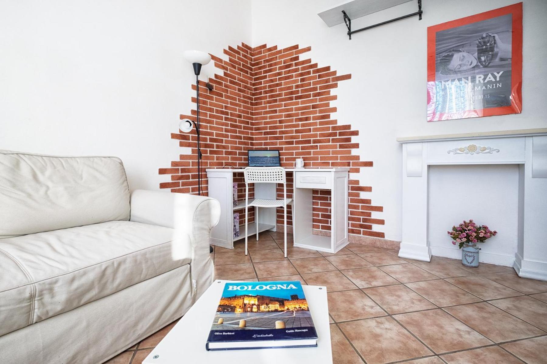 Appartement Elle Home: Comfort E Comodo Al Centro Bologna
