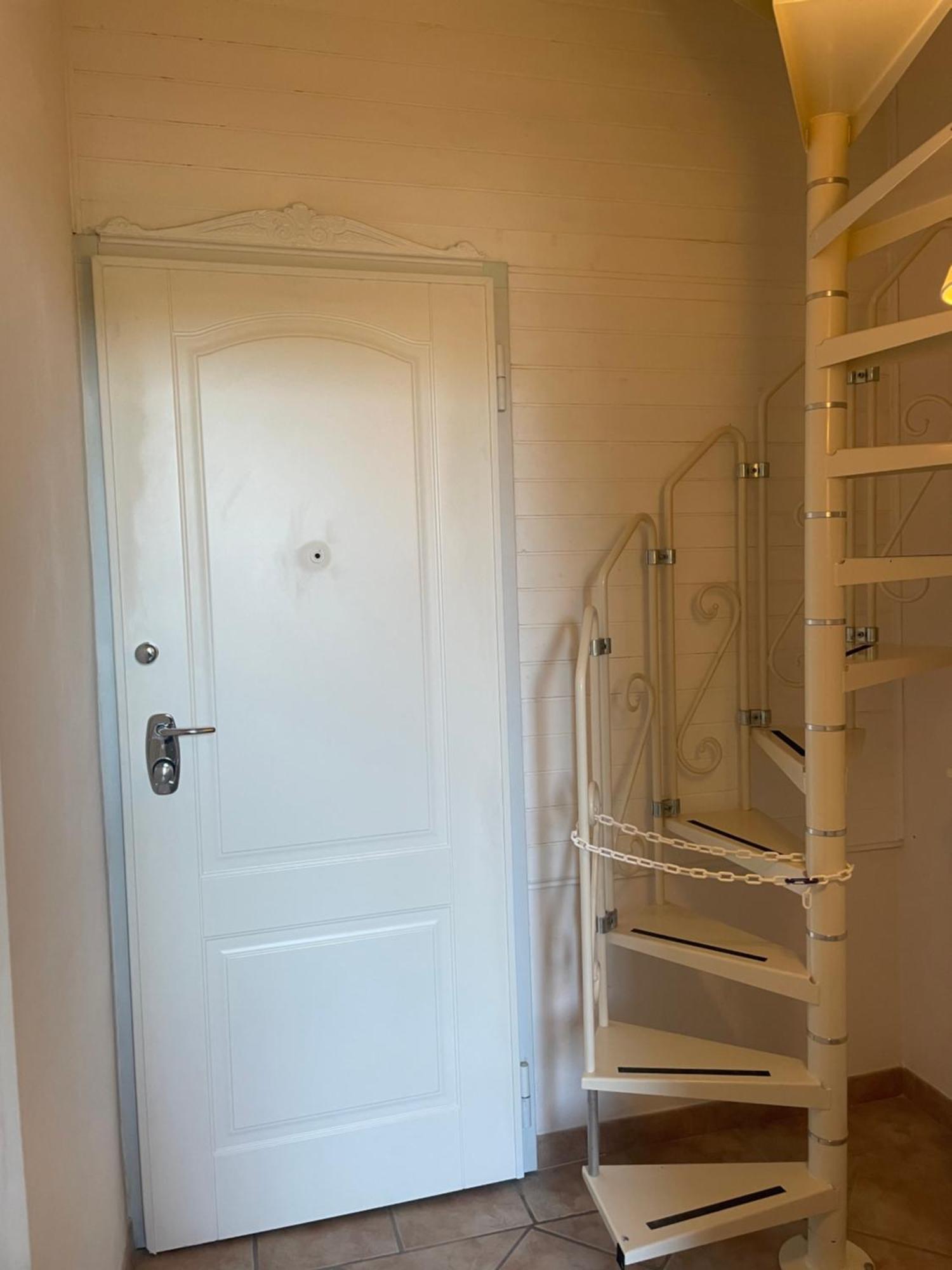 Appartement Elle Home: Comfort E Comodo Al Centro *
