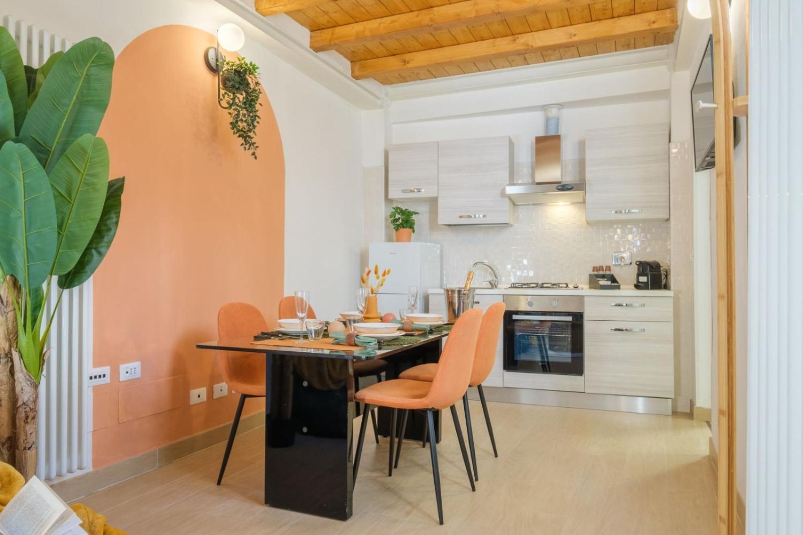 Apartamento Piazza Maggiore - Il Sentiero With Private Garden
