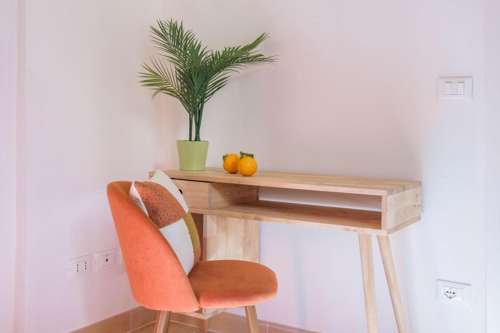 Apartamento Piazza Maggiore - Il Sentiero With Private Garden Bolonha