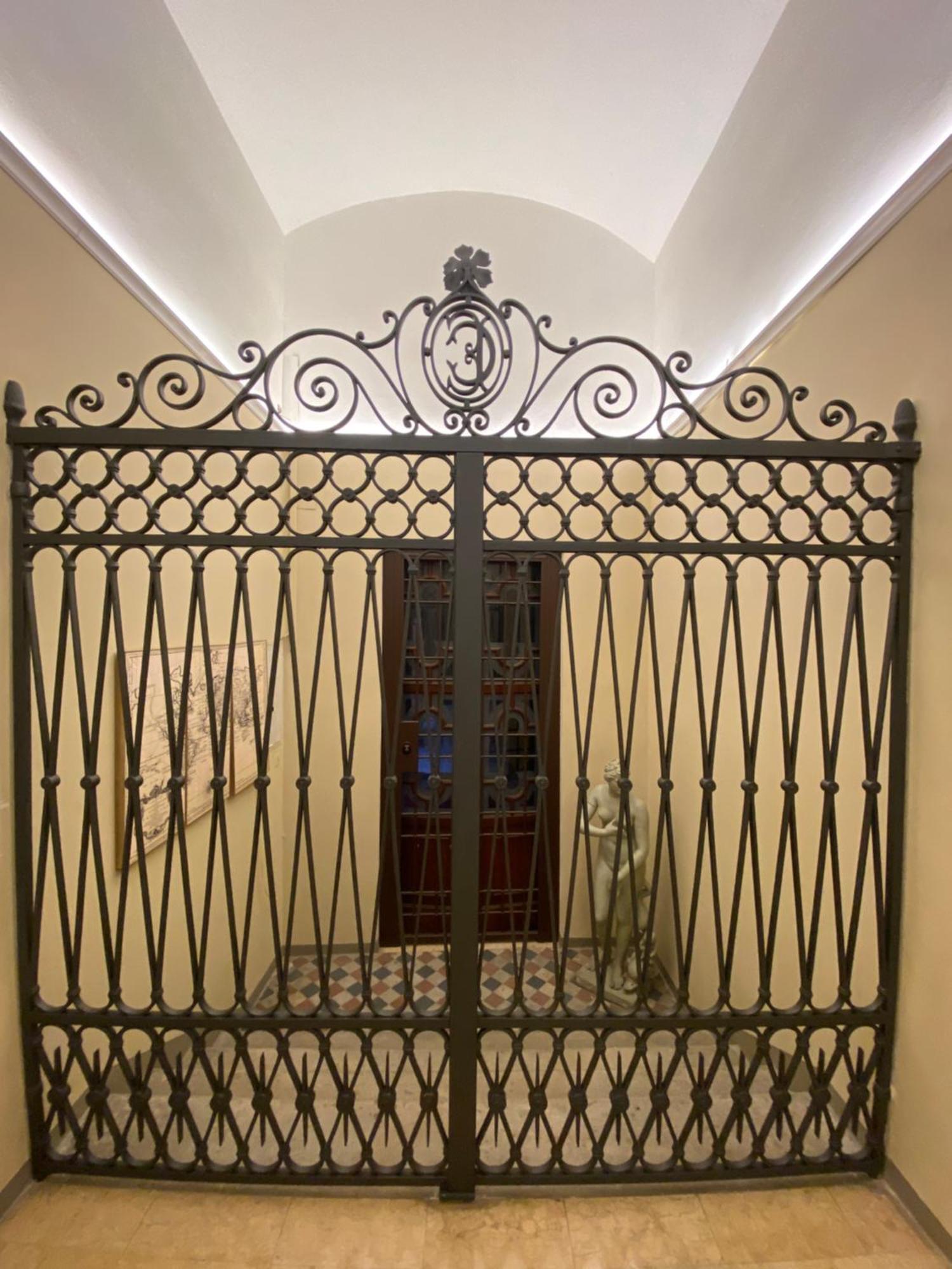 B&B And Home La Piazzetta Della Pioggia Guest house