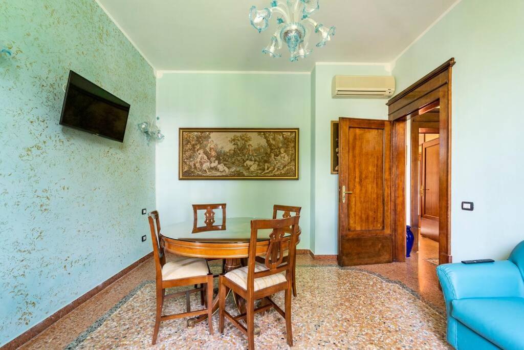 Elegant Apt, Wi-fi And Garden Lejlighed *