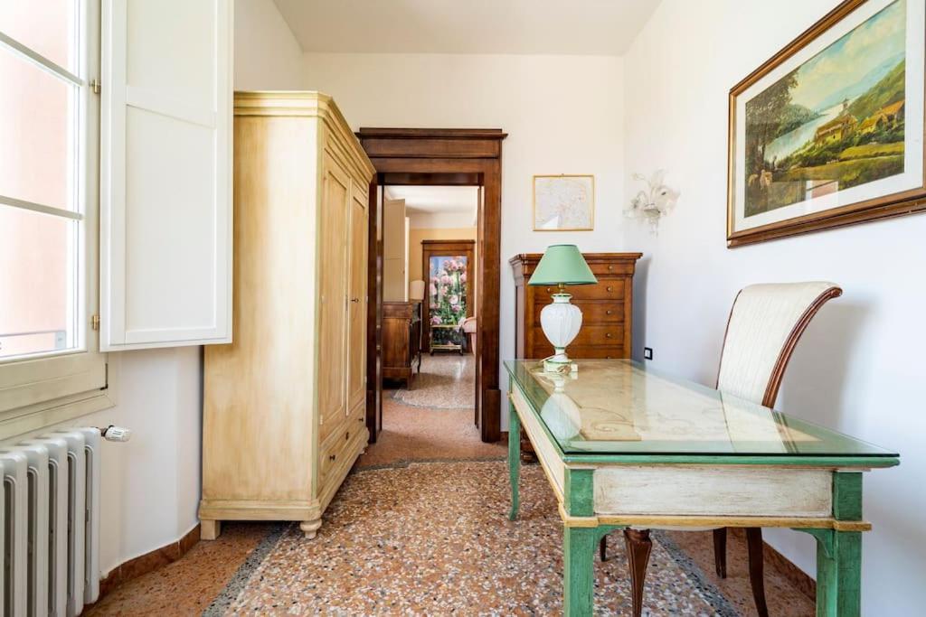 Elegant Apt, Wi-fi And Garden Lejlighed *
