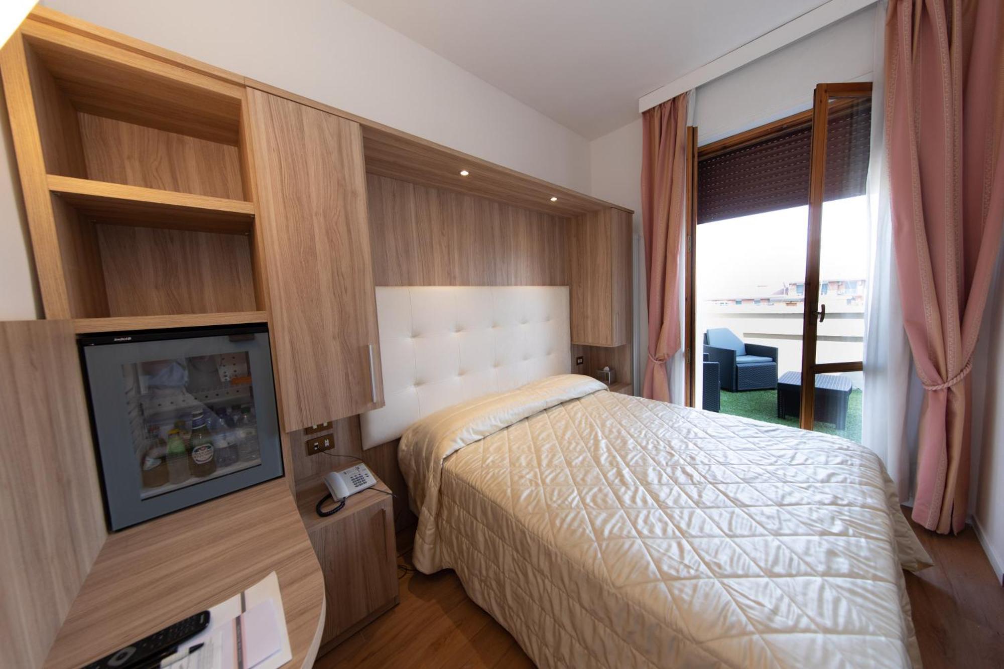 Re Enzo Hotel 4*