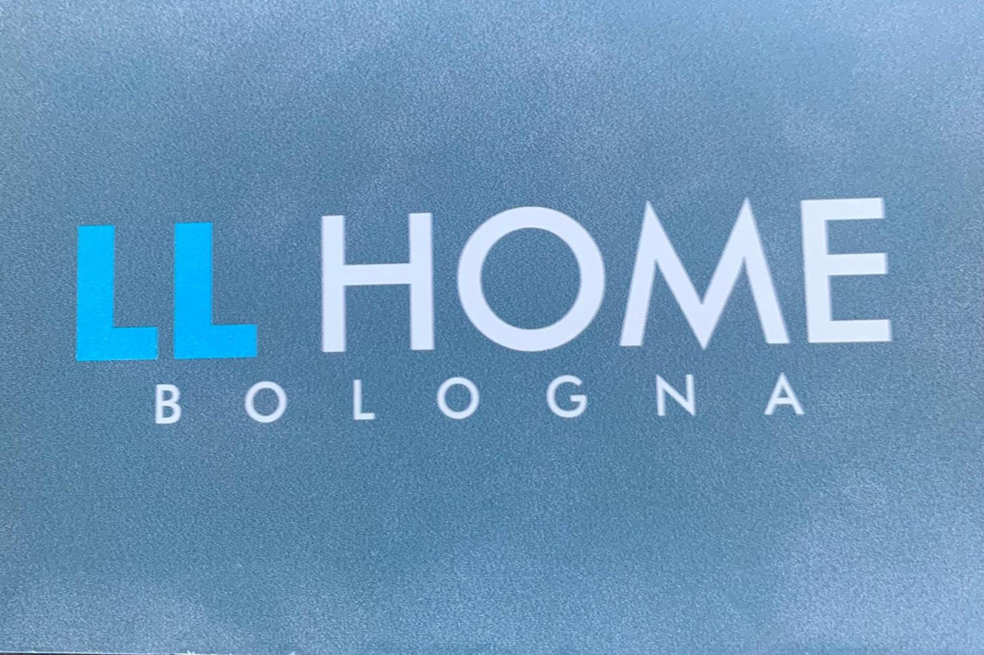 Apartment Llhome Elegante Monolocale Ristrutturato Con Posto Auto Coperto *