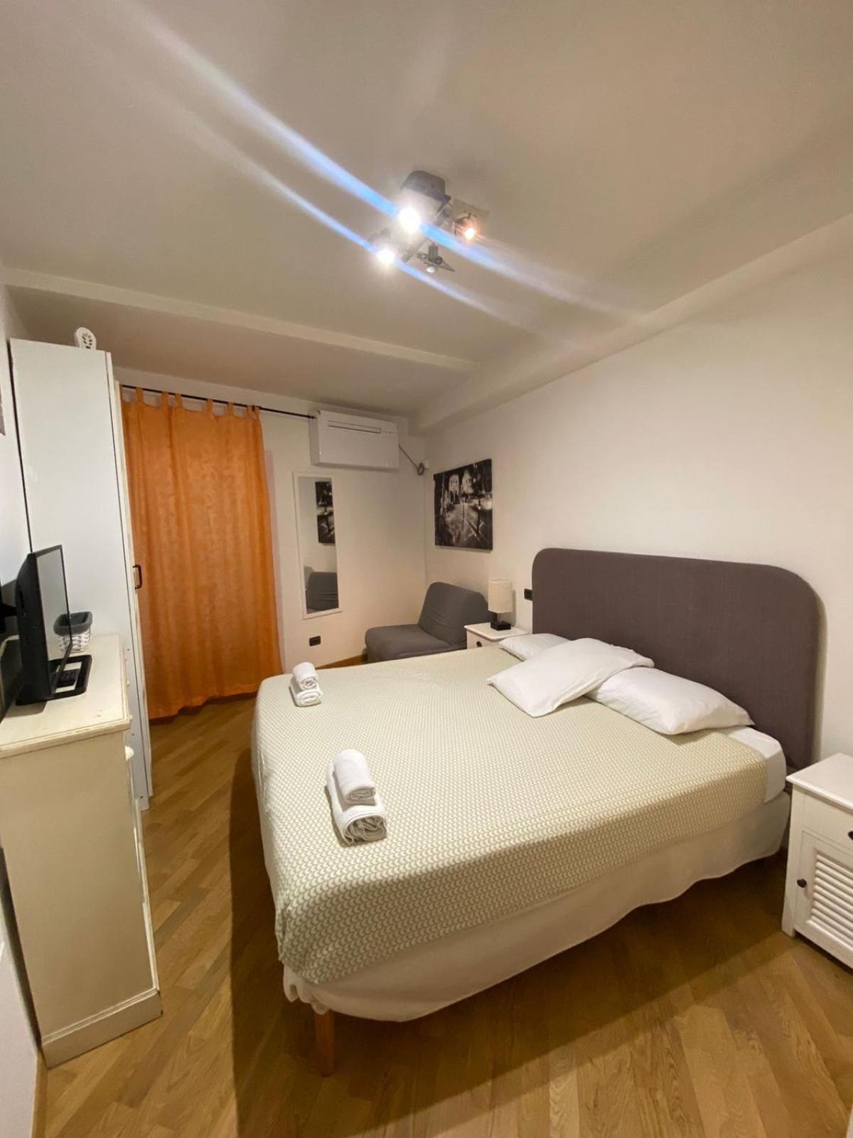 B&B And Home La Piazzetta Della Pioggia Guest house Bologna