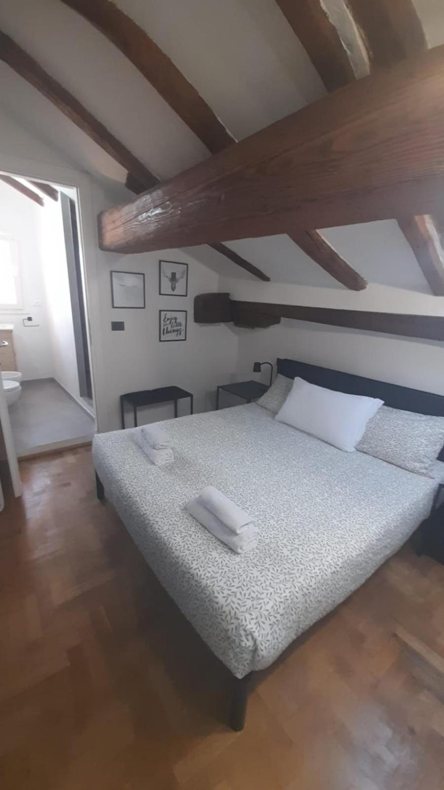 Guest house B&B And Home La Piazzetta Della Pioggia Bologna
