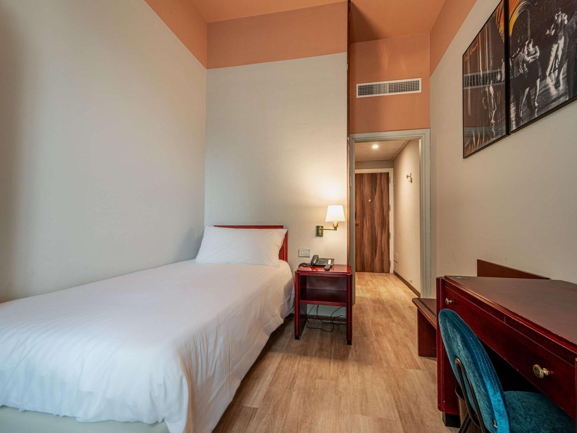 Mercure Centro 4*