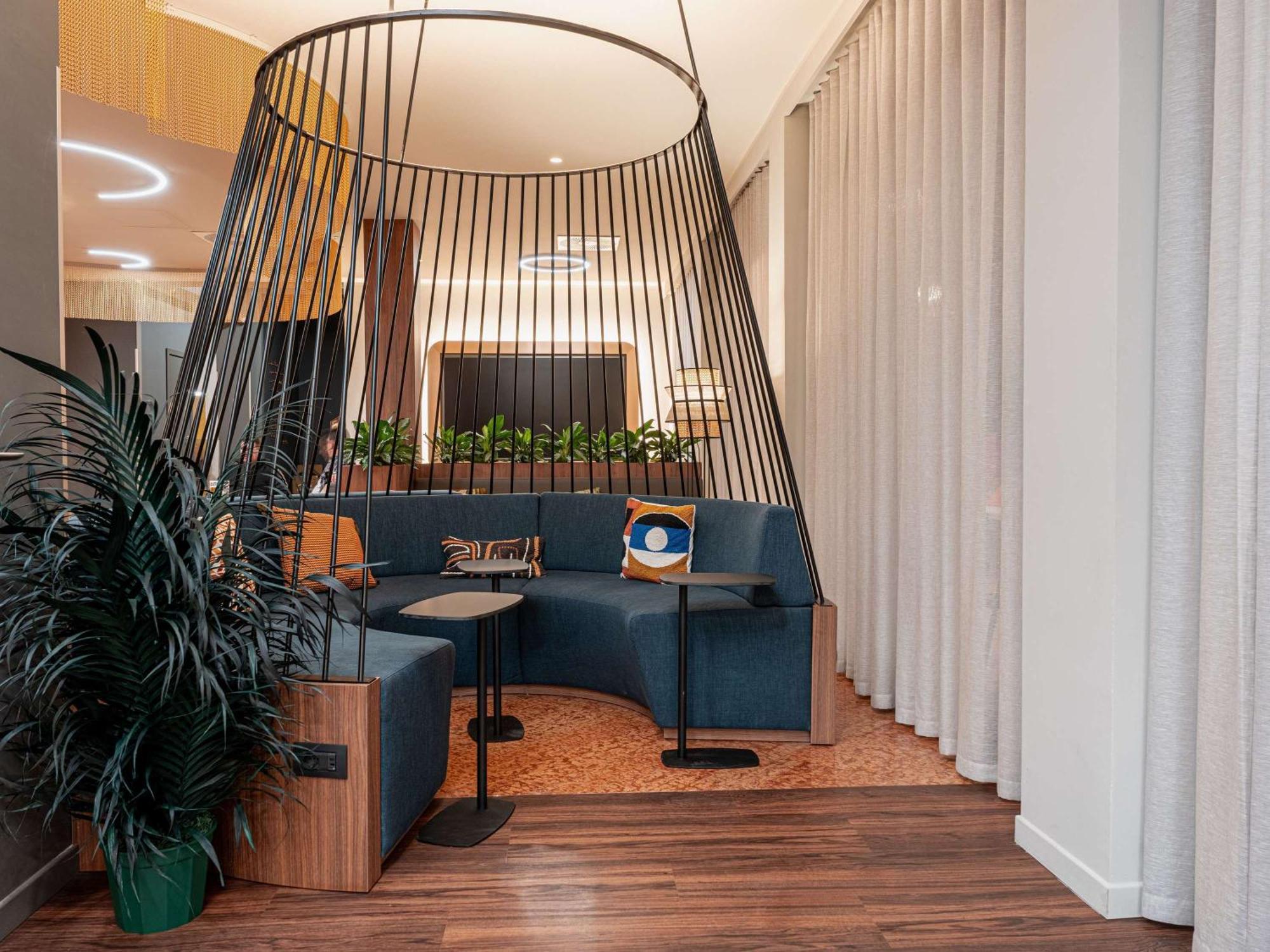 Mercure Centro 4*