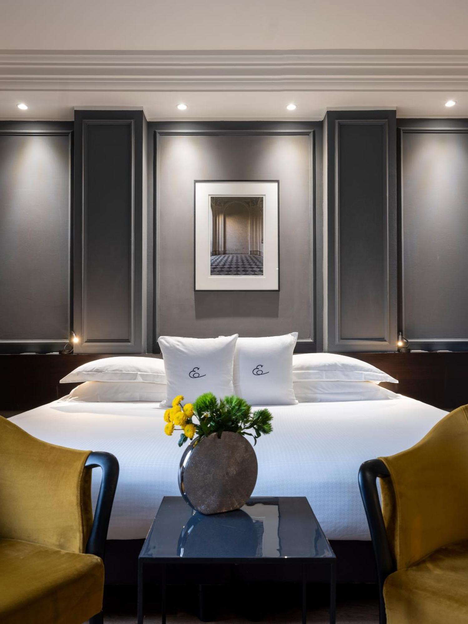 Elizabeth Lifestyle Bolonia
