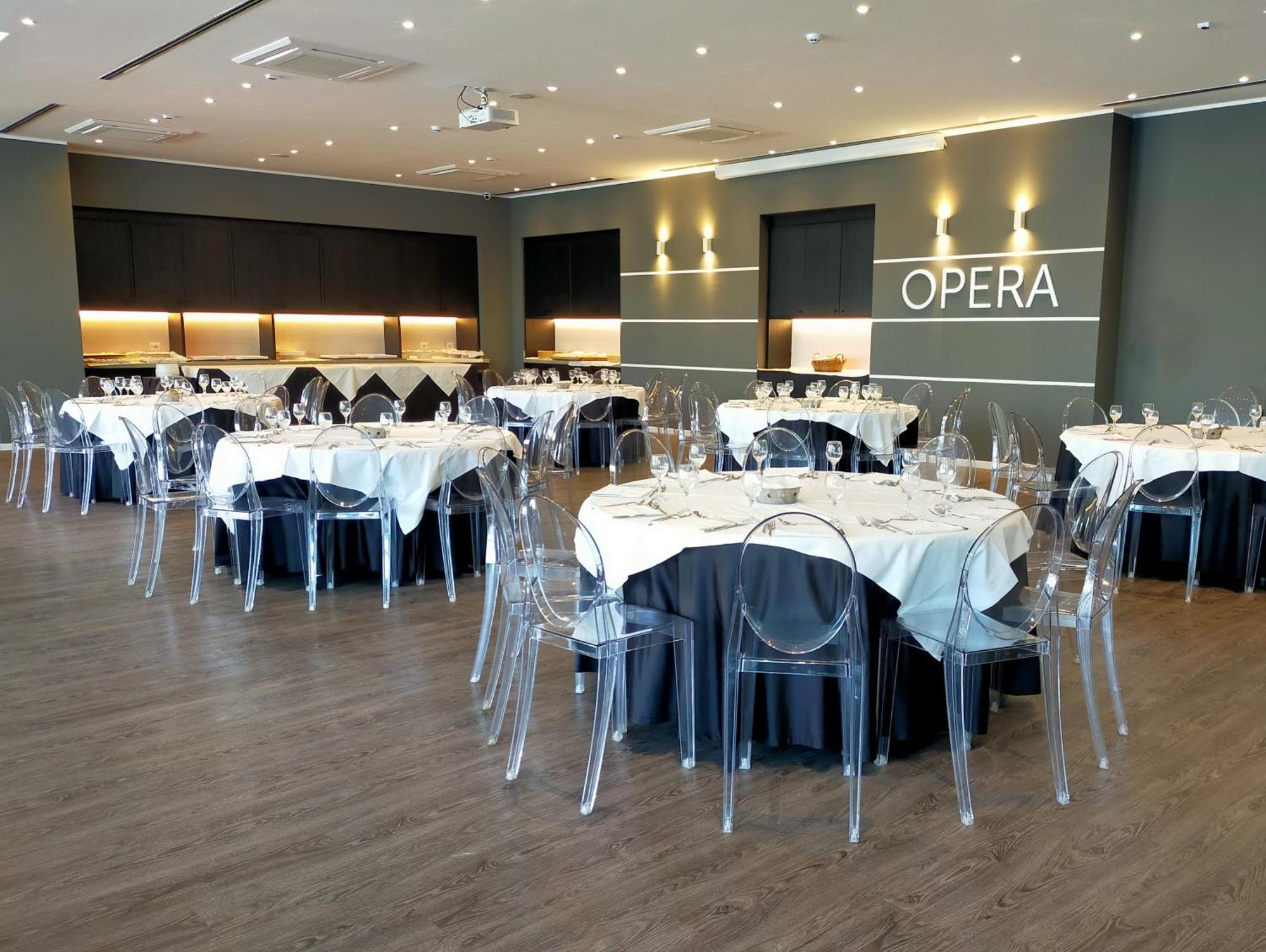 Hotel The Sydney 4*