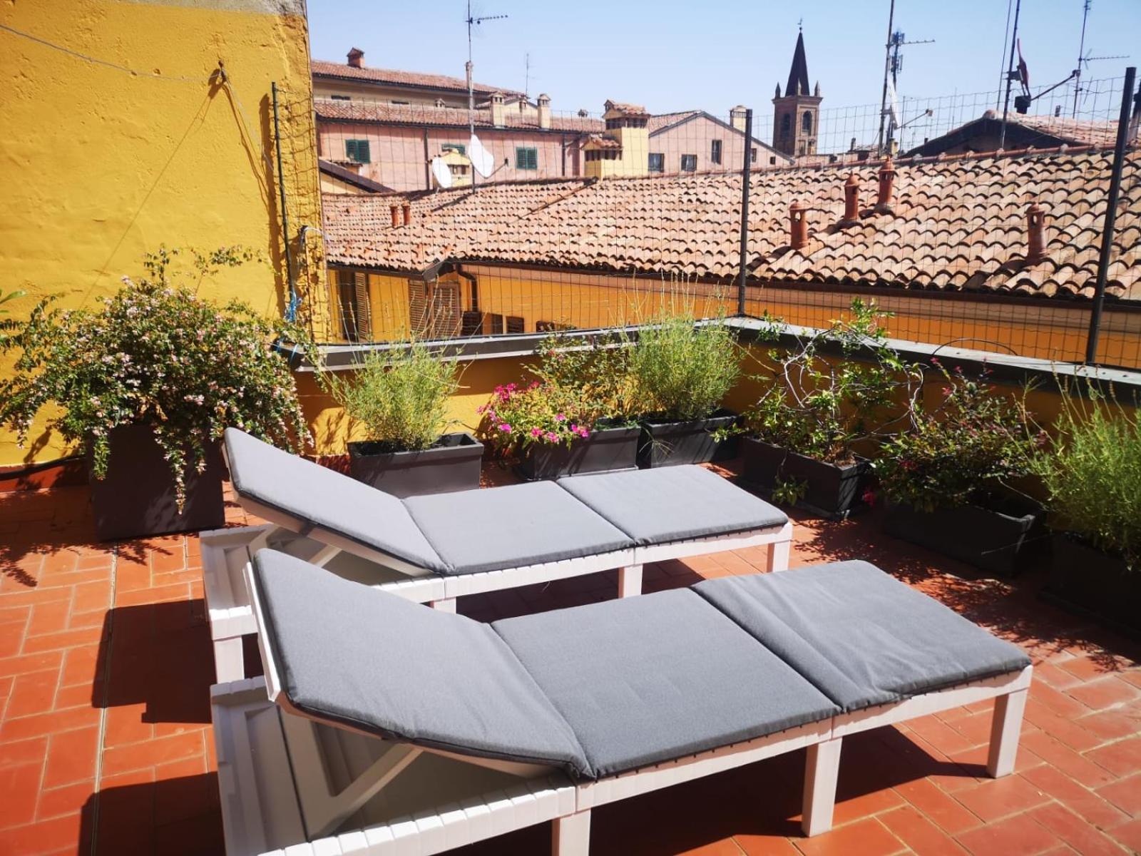 Con Terrazza Tra I Tetti Del Centro Apartment Bologna
