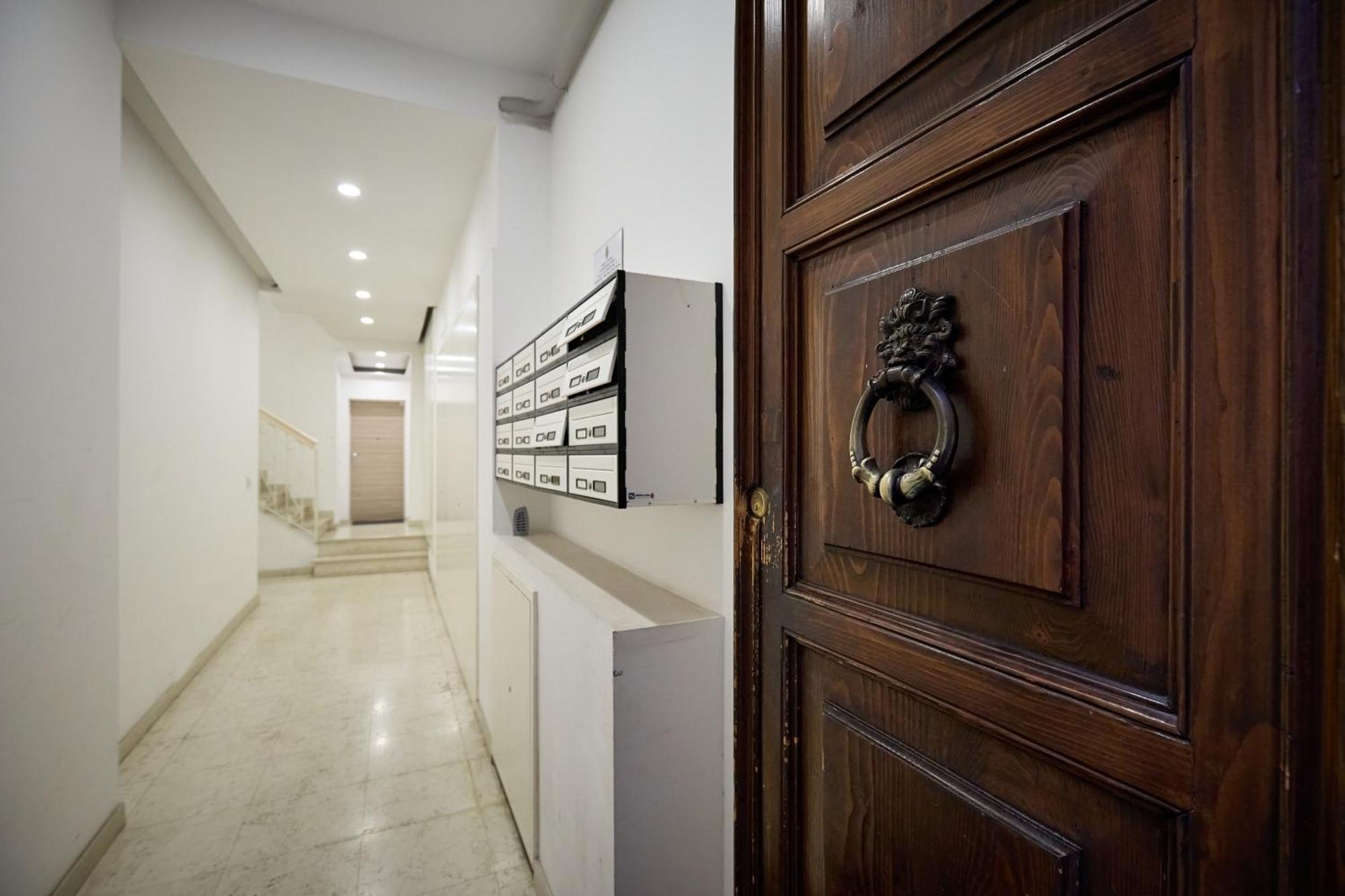 La Torre Lunga -smart Working- 150 M Dalle-from Due Torri-two Towers Appartement