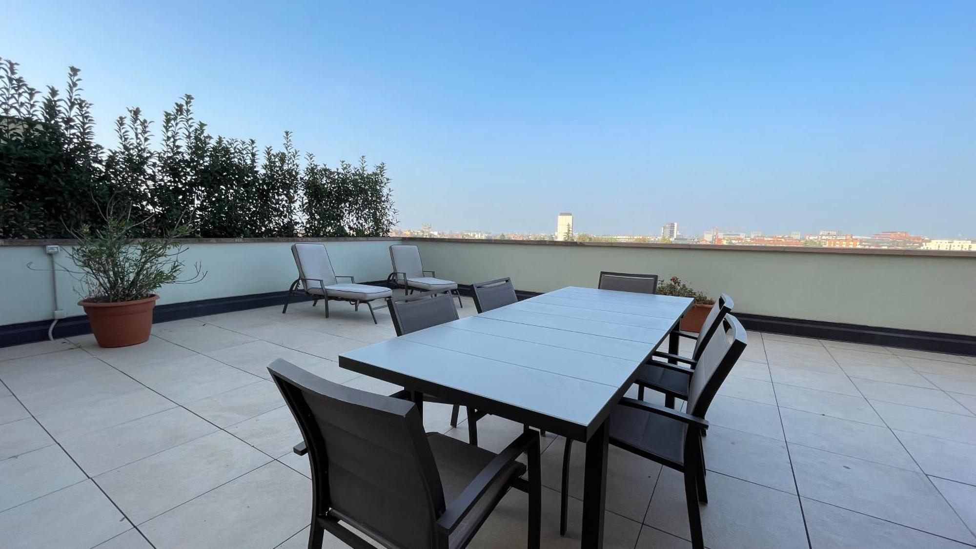 4 Star Family & Friends - Self Check-in Apartment