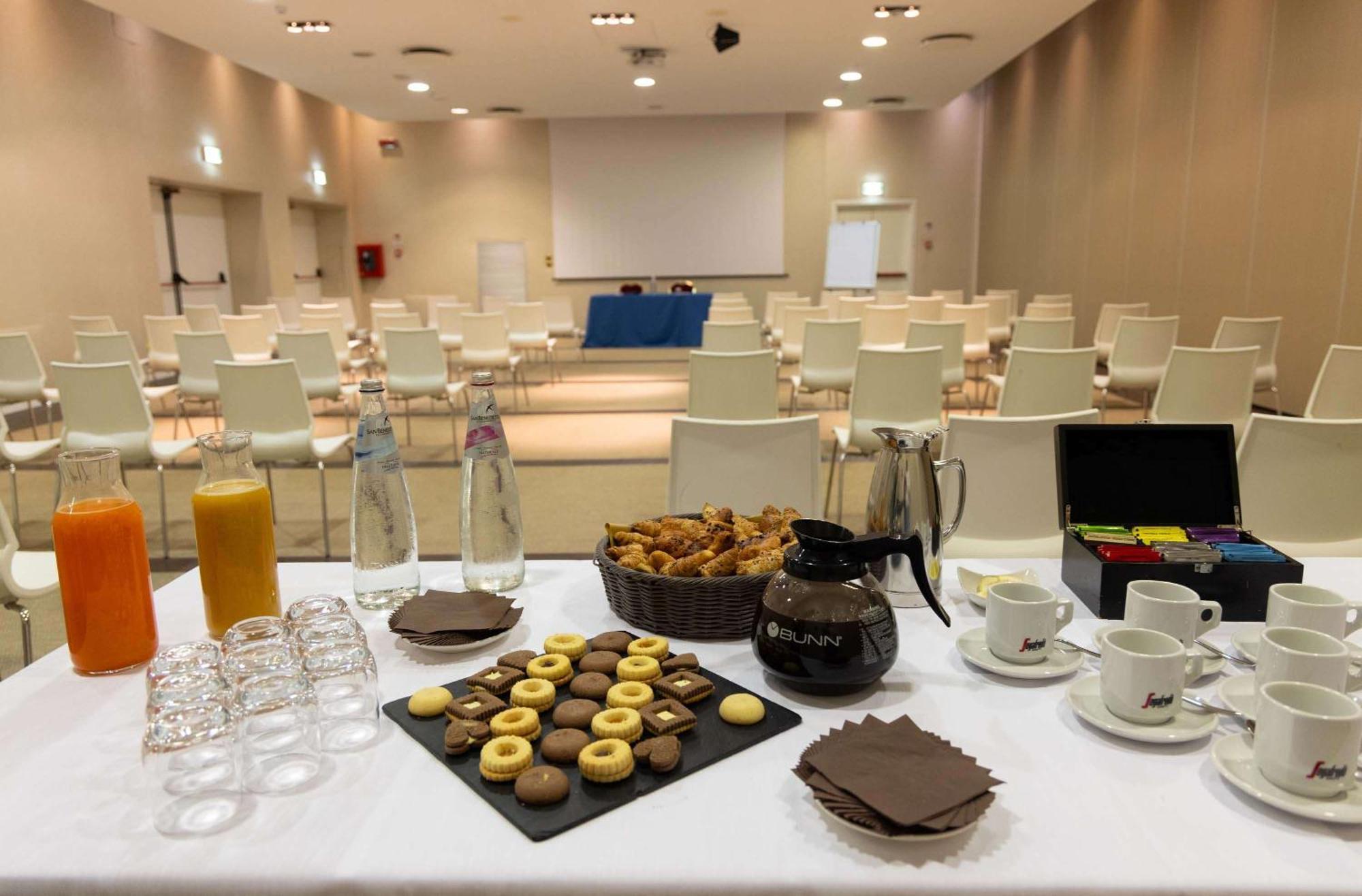 Western Tower 4* Bologna