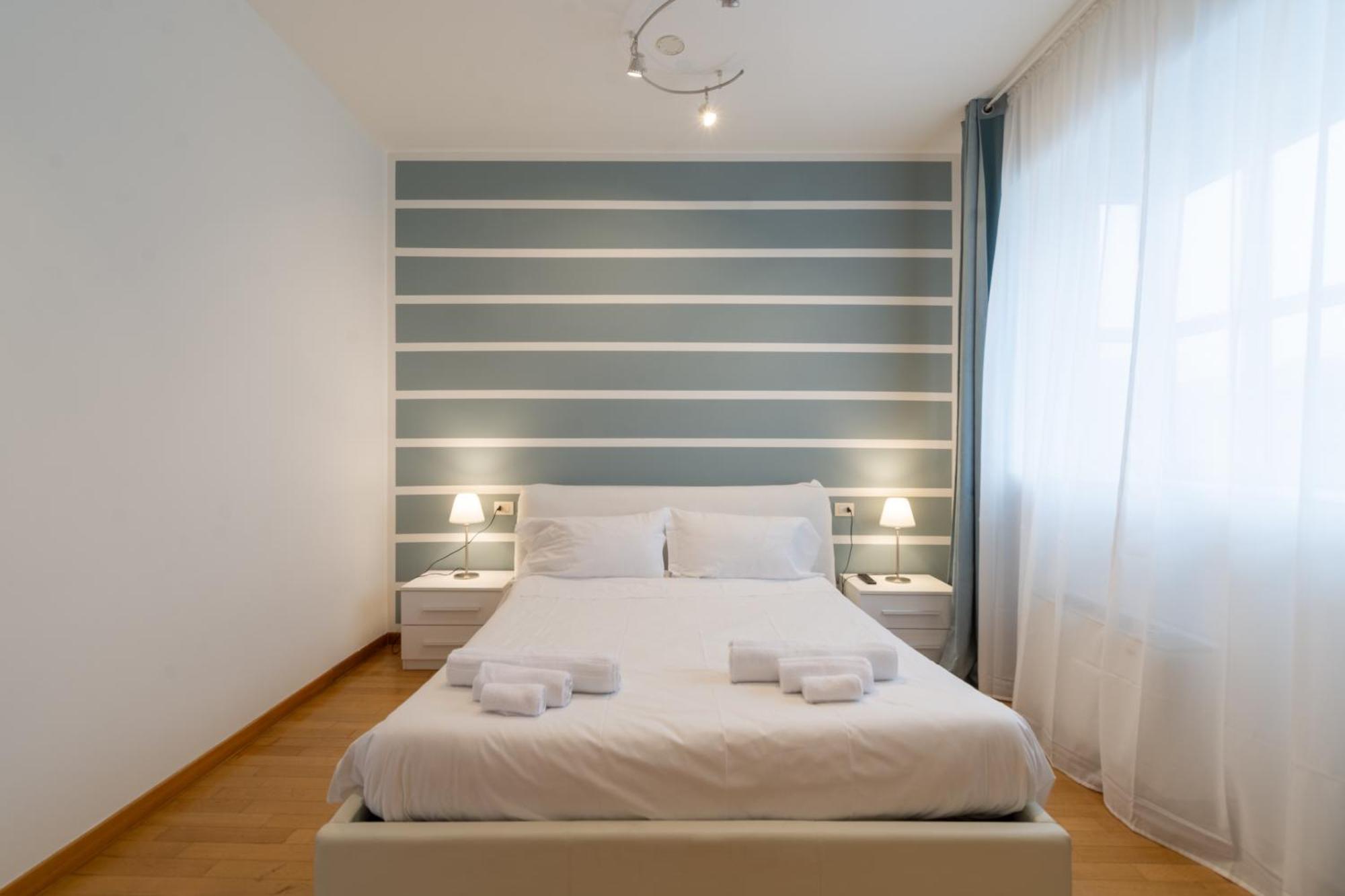 4 Star Family & Friends - Self Check-in Apartment