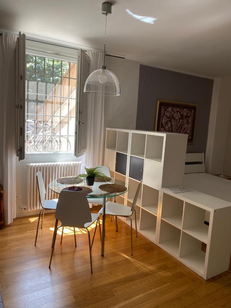 Massarenti Apartment *