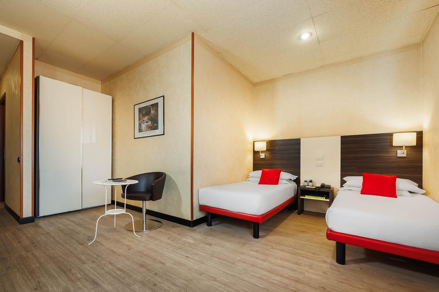 Hotel Jr Amadeus 4*