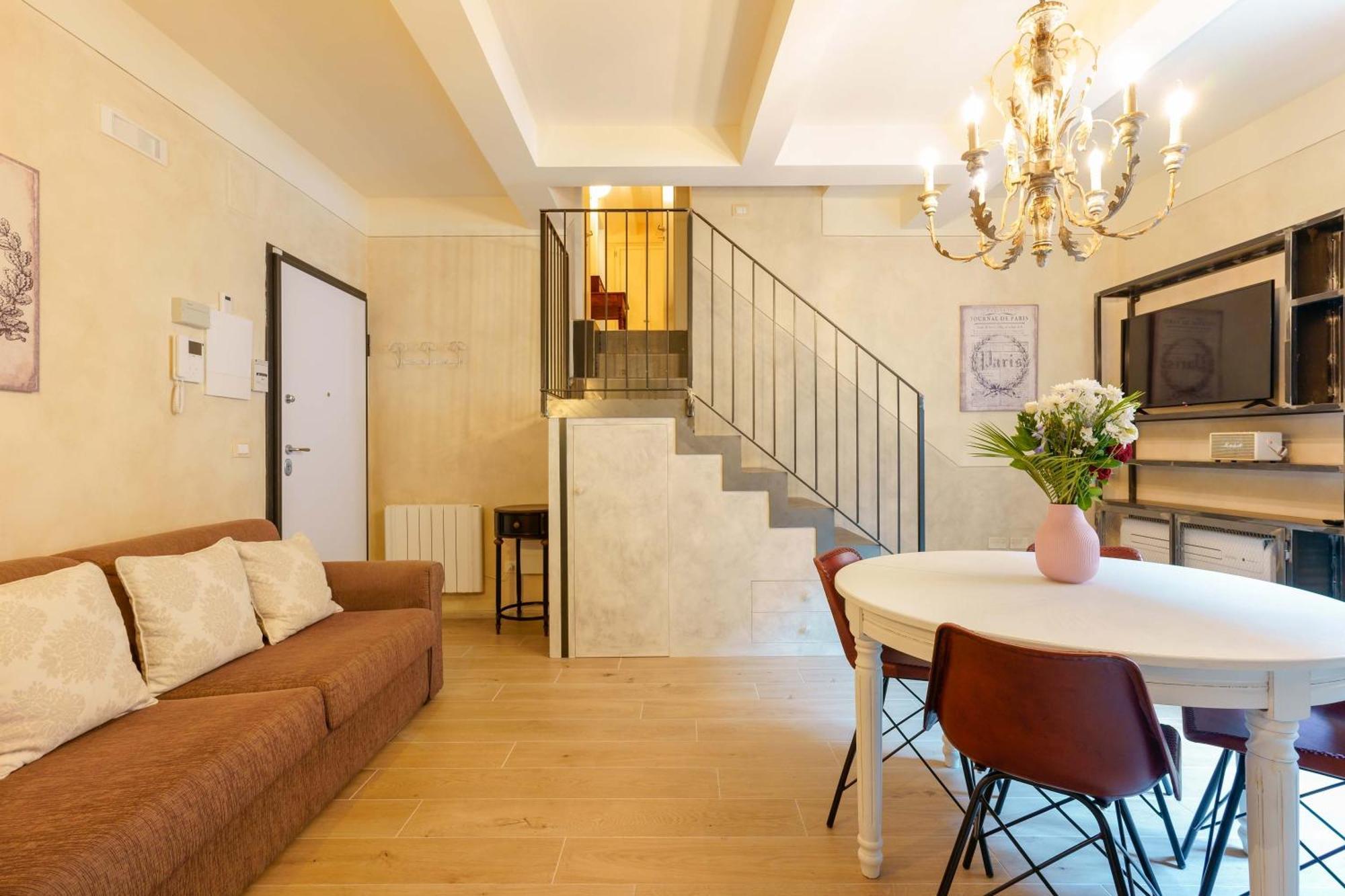 Canaletto Apartment *