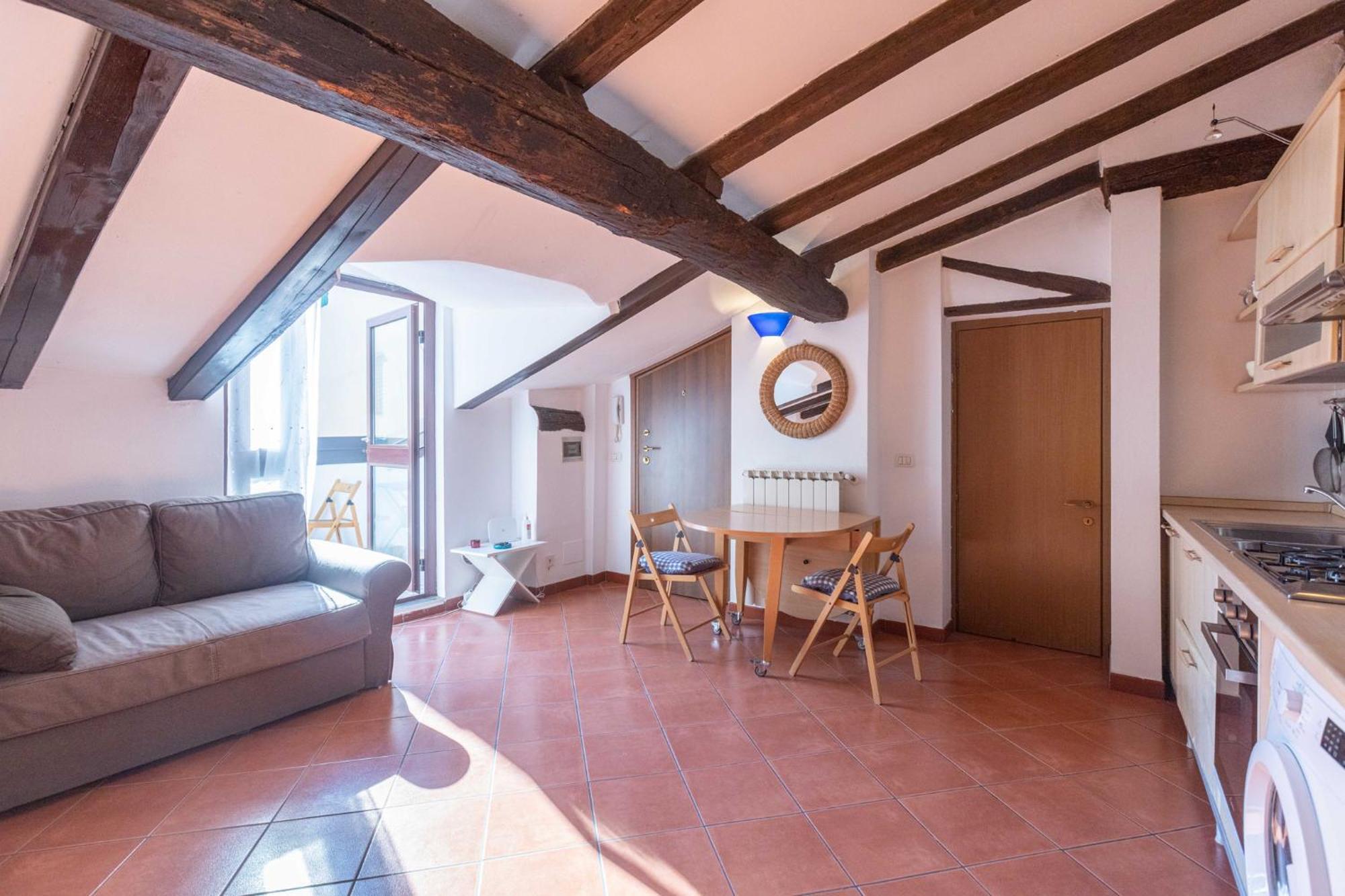 Beautiful Penthouse In Center With Balcony Appartement Bologne