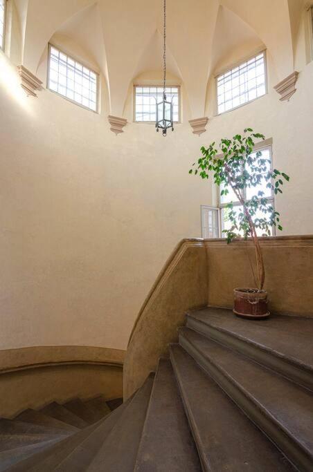 Casa Aldrovandi: Elegante E In Centro Storico Apartamento