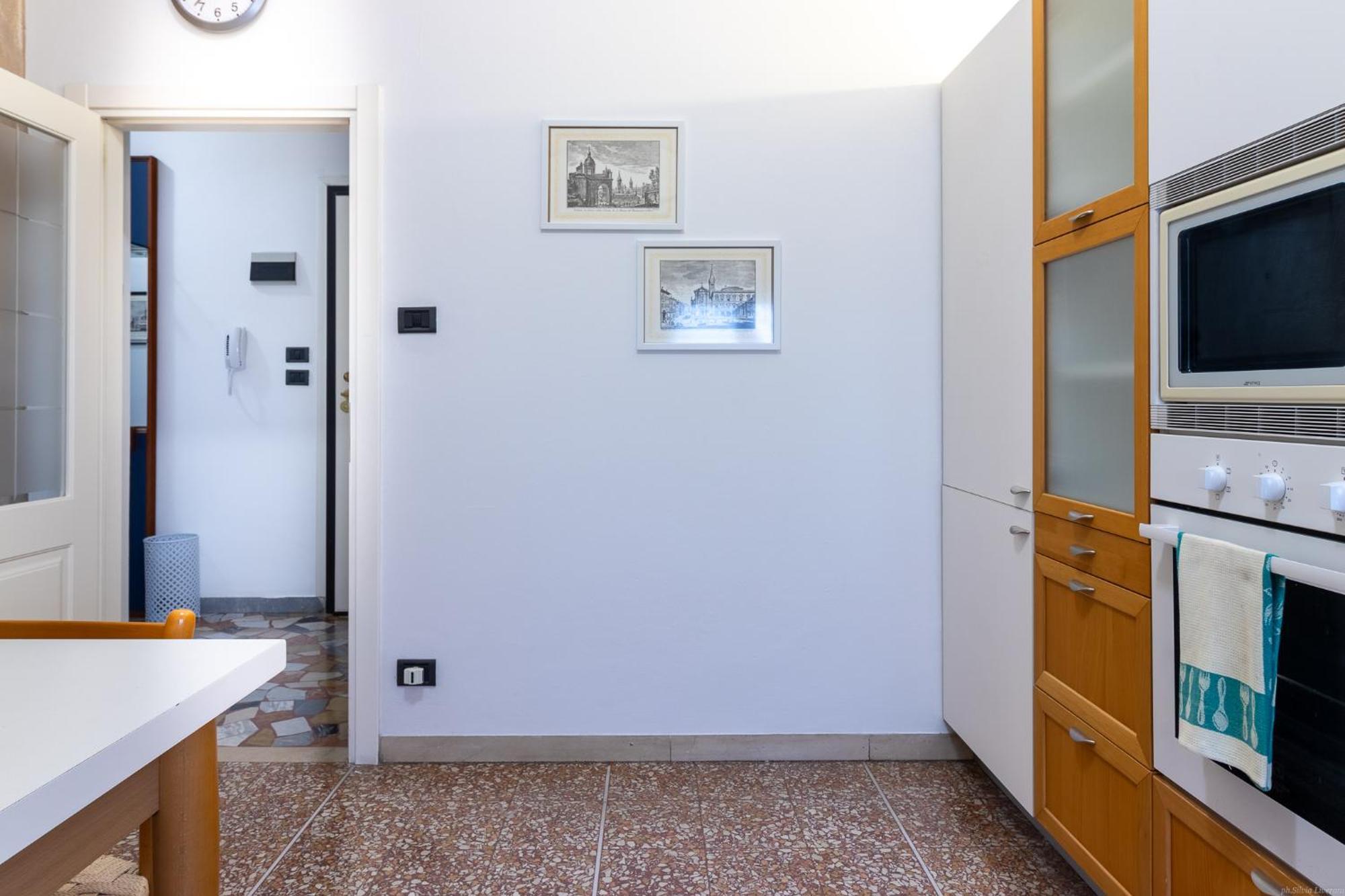 Housmart Galeotti 16