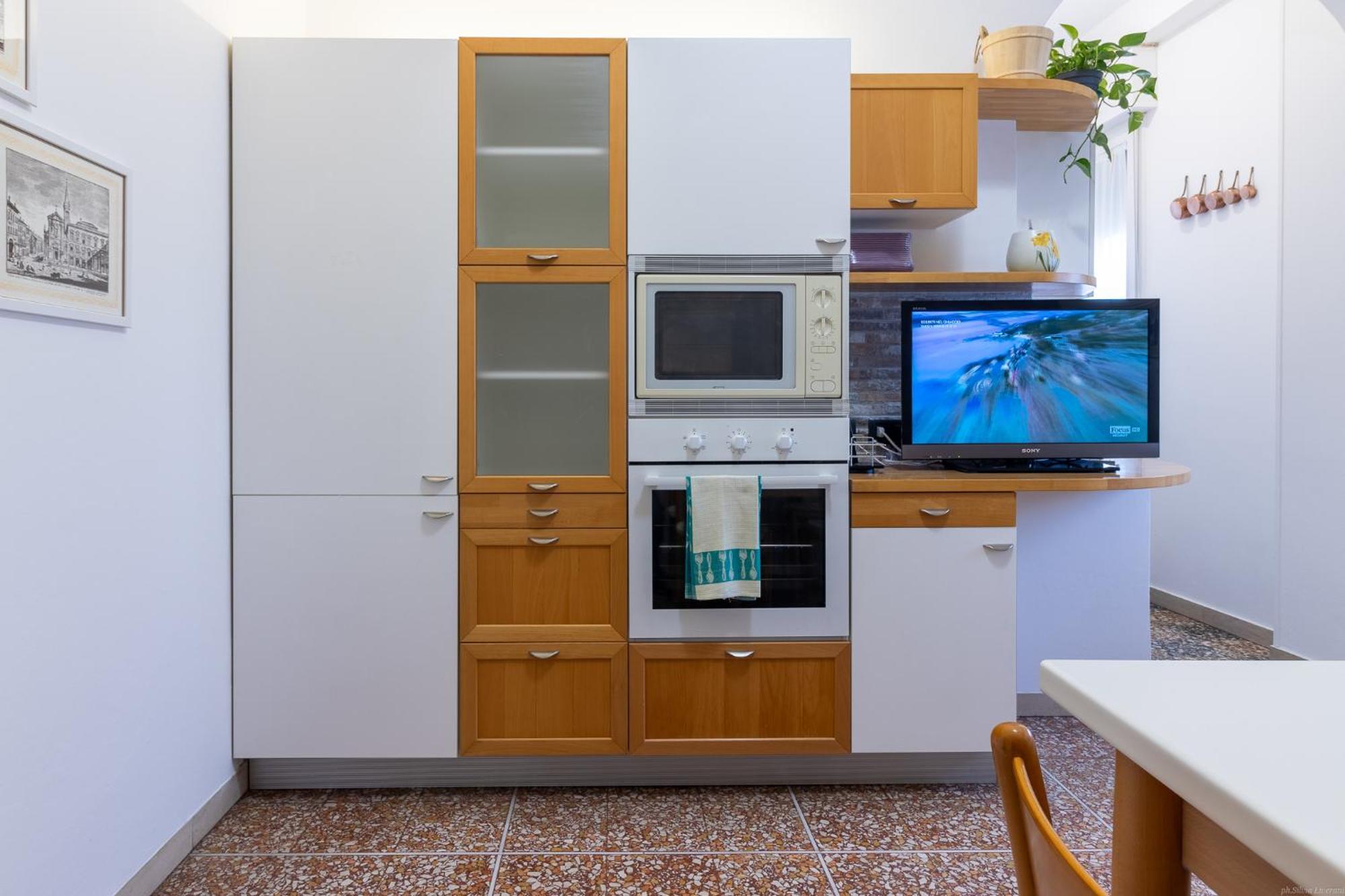 Appartamento Housmart Galeotti 16 *