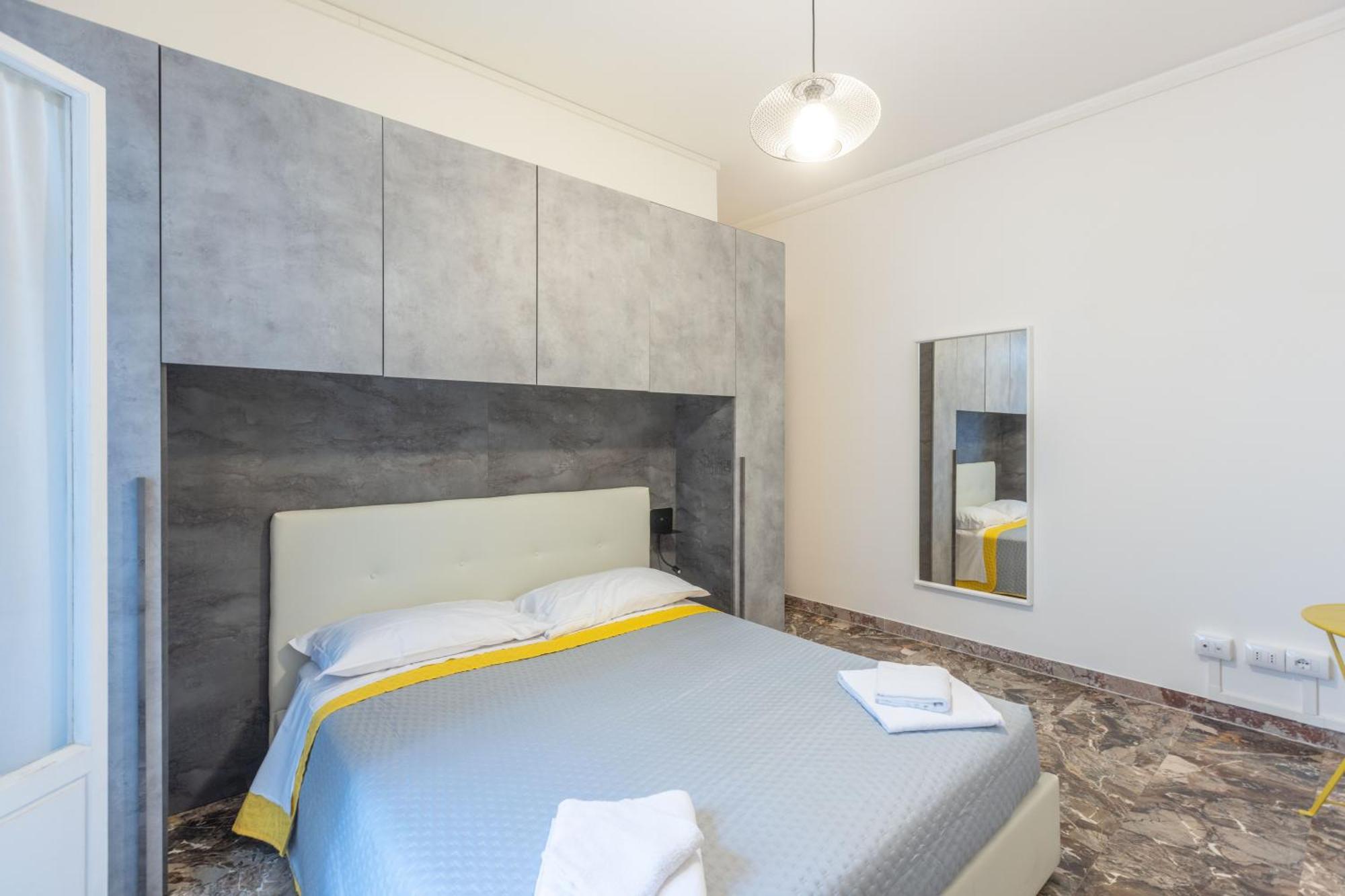 La Finestra Sul Centro, By Short Holidays Appartement