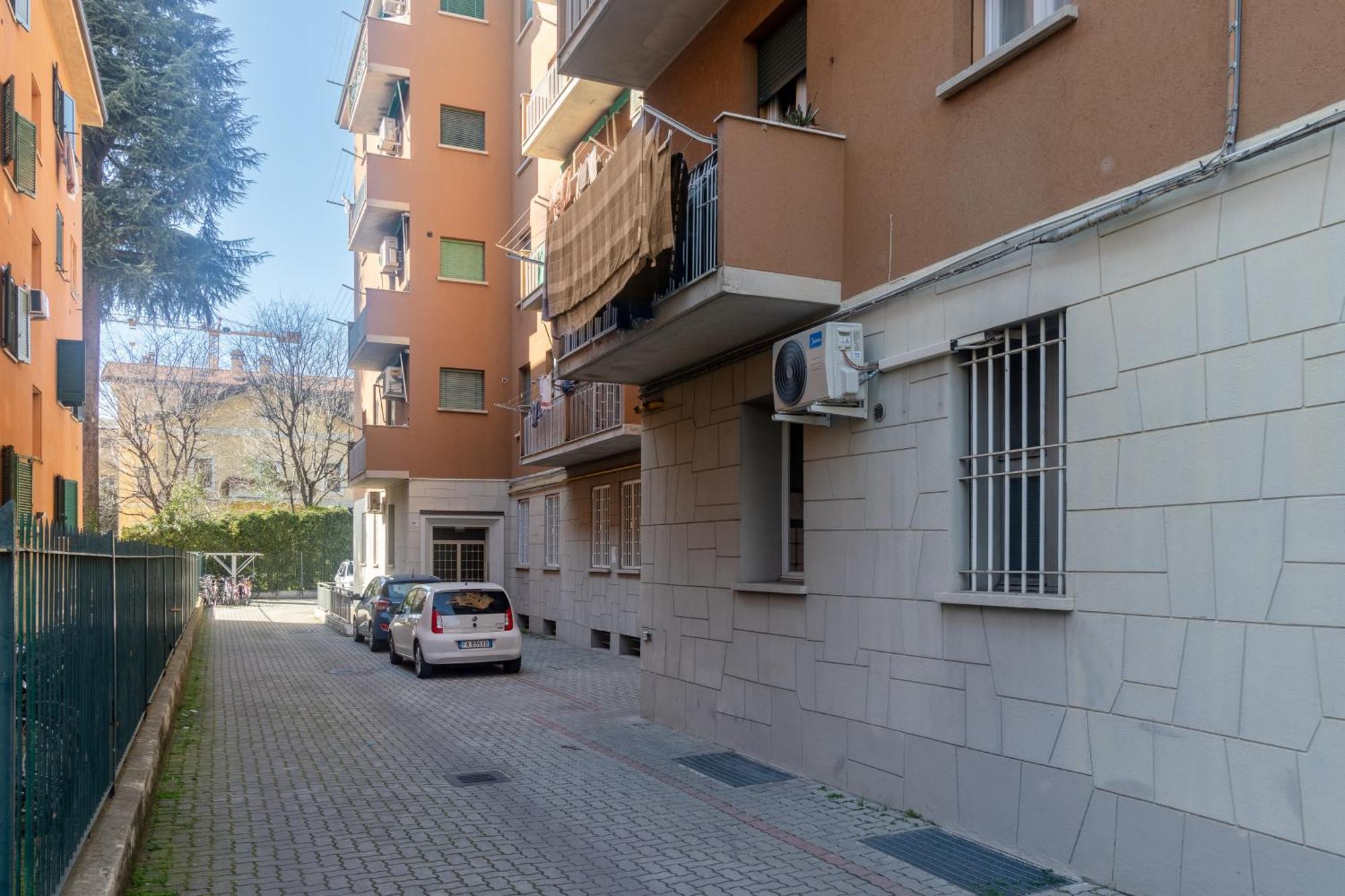 Sweet Graziella Vicino Stazione Per 6 Persone Apartamento Bolonia