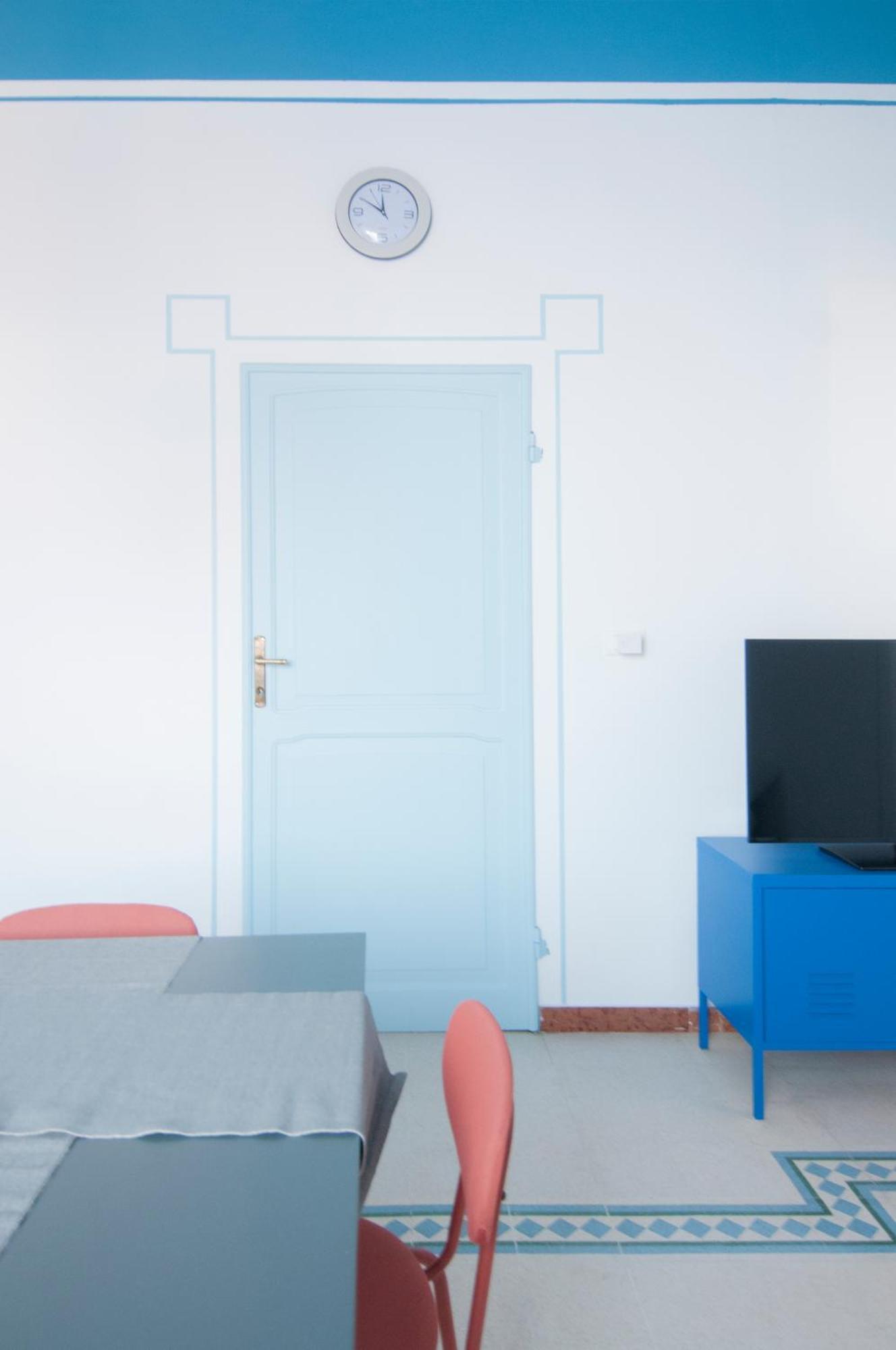 & Hills - Ambrogiohost Appartement *