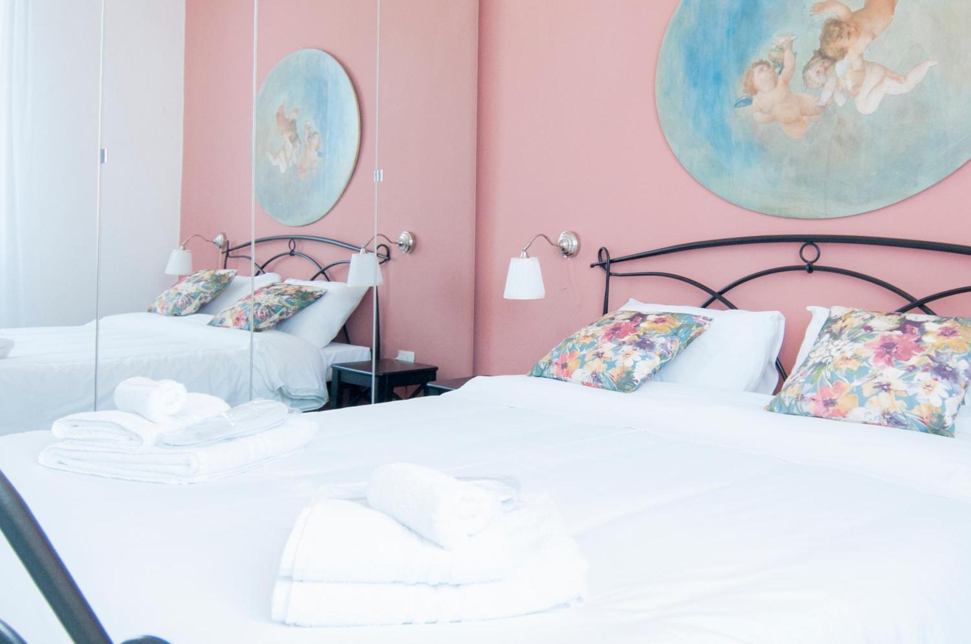 & Hills - Ambrogiohost Appartement *