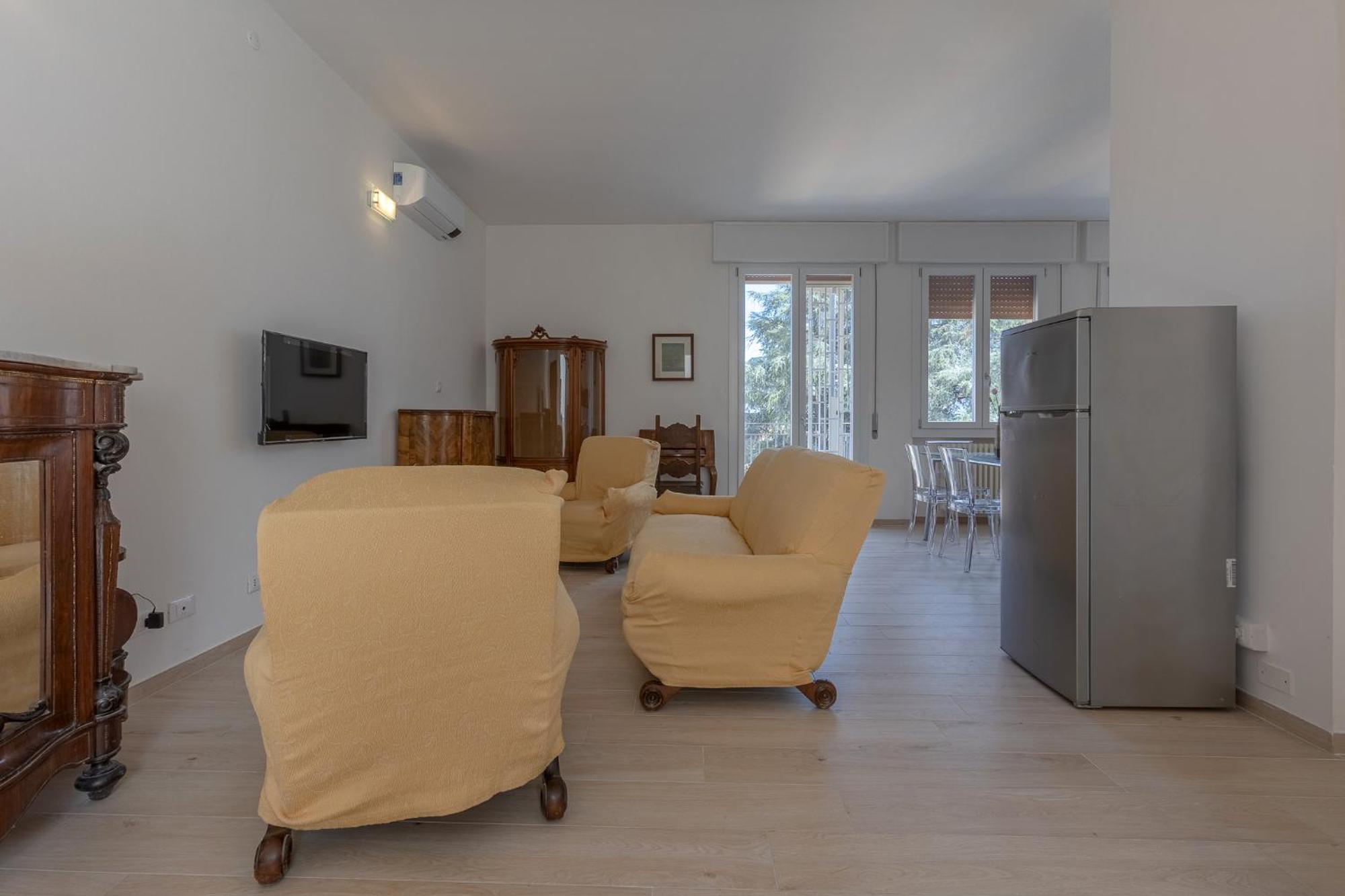 Spacious X5 With Two Balconies! Apartamento Bolonia