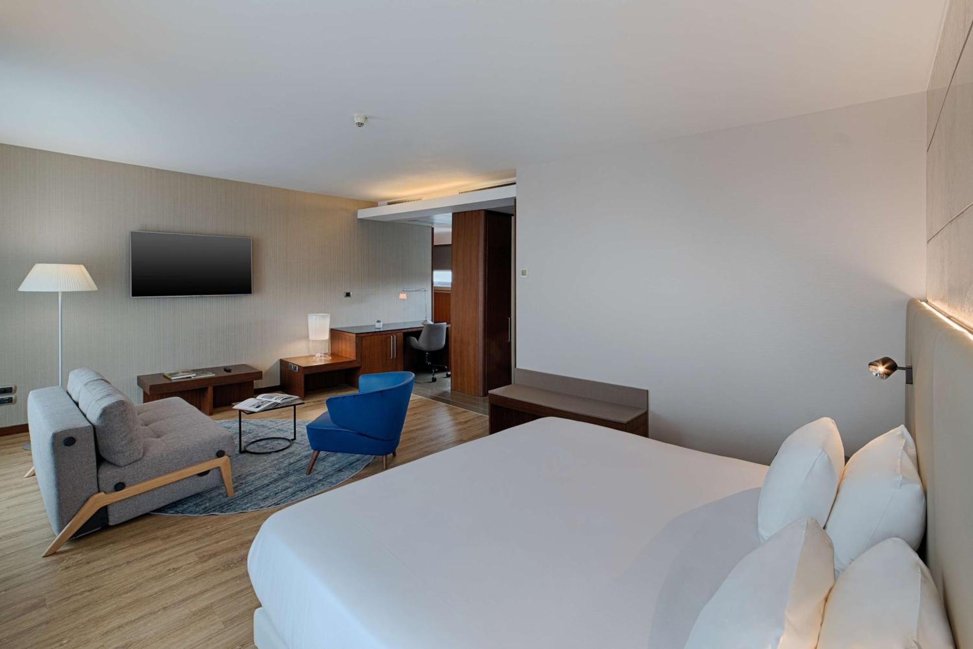 Nh De La Gare Hotel