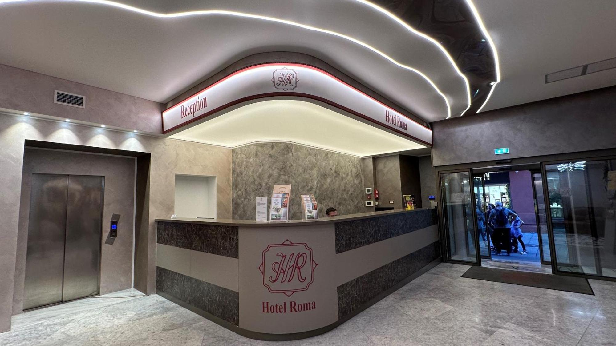 Roma Hotel 4*